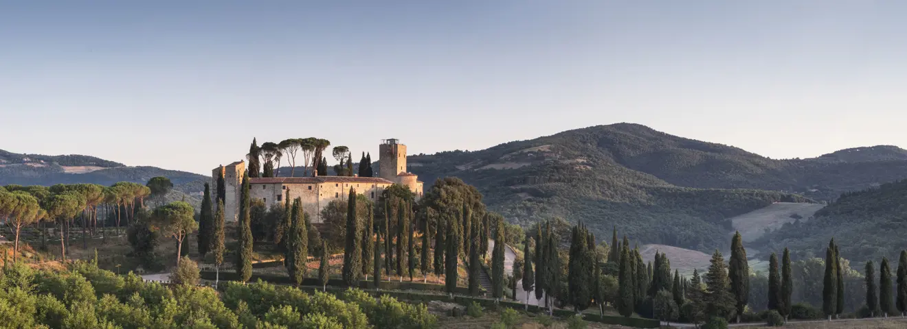 1 hotel castello di reschio summer view