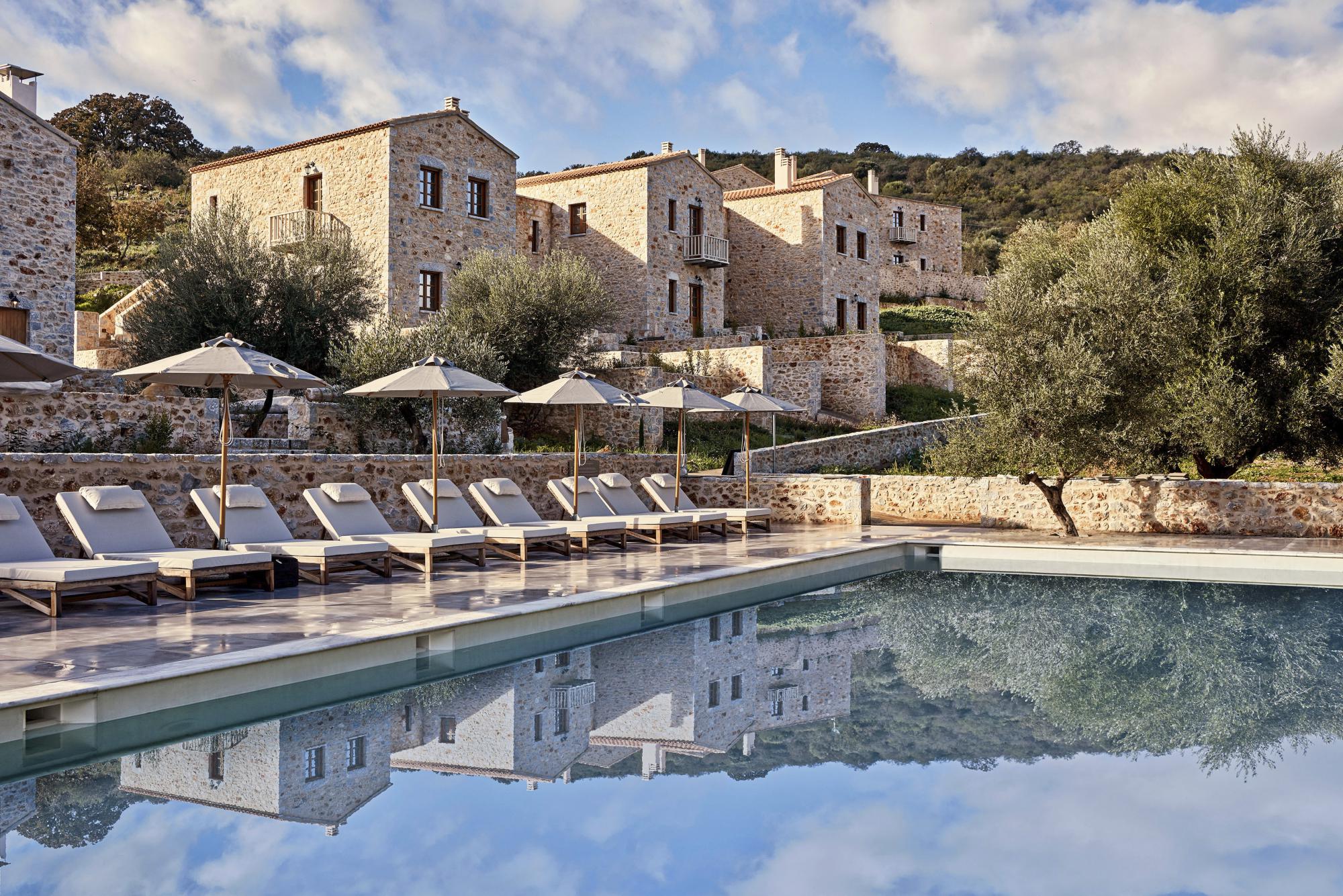 100 Rizes Seaside Resort