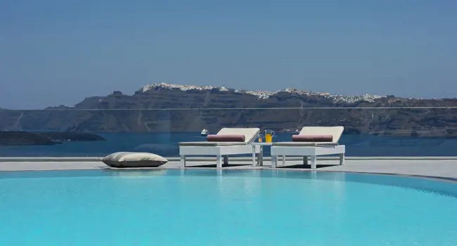 Acroterra Rosa Luxury Suites & Spa