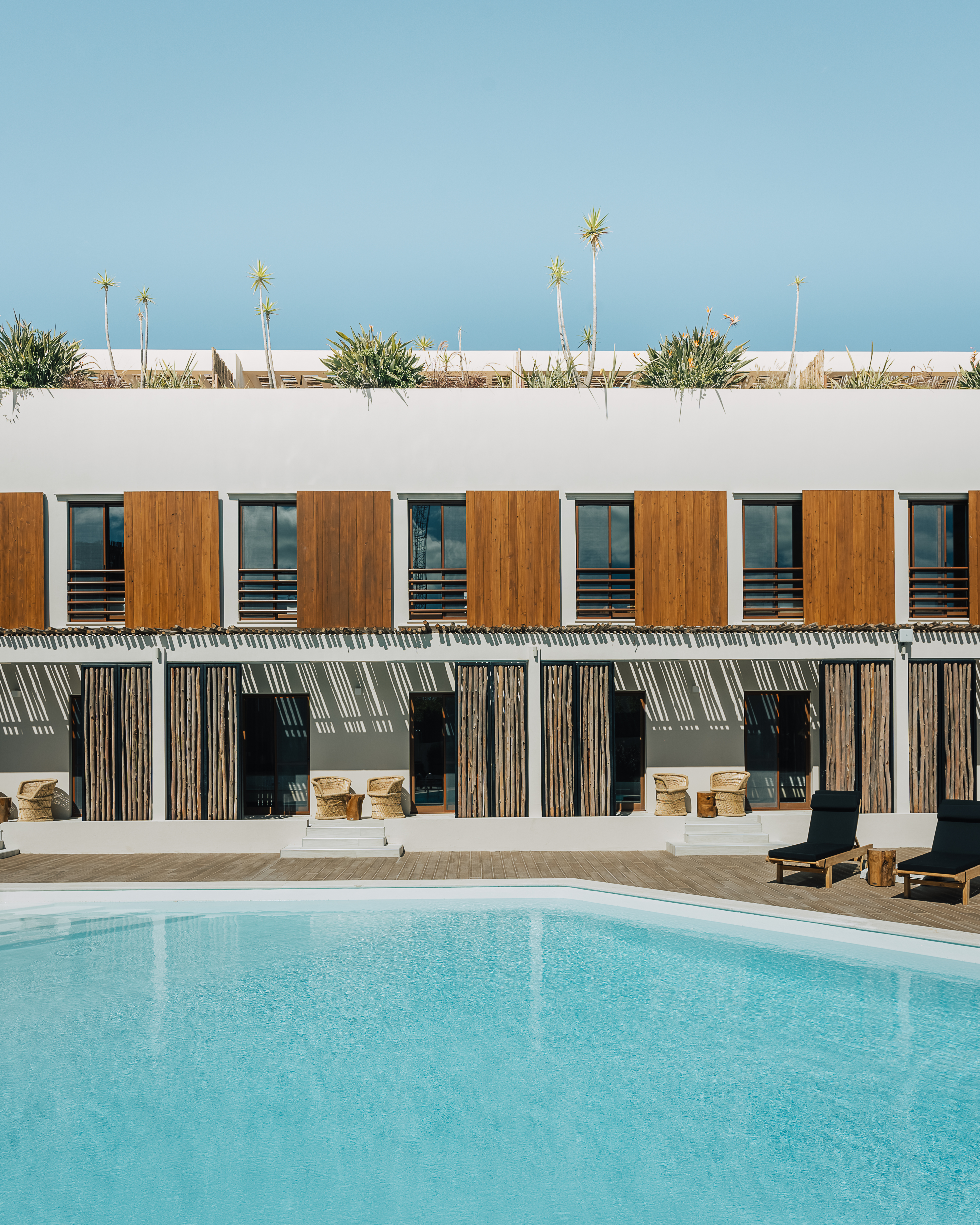 2022 09 pool pool suites 31