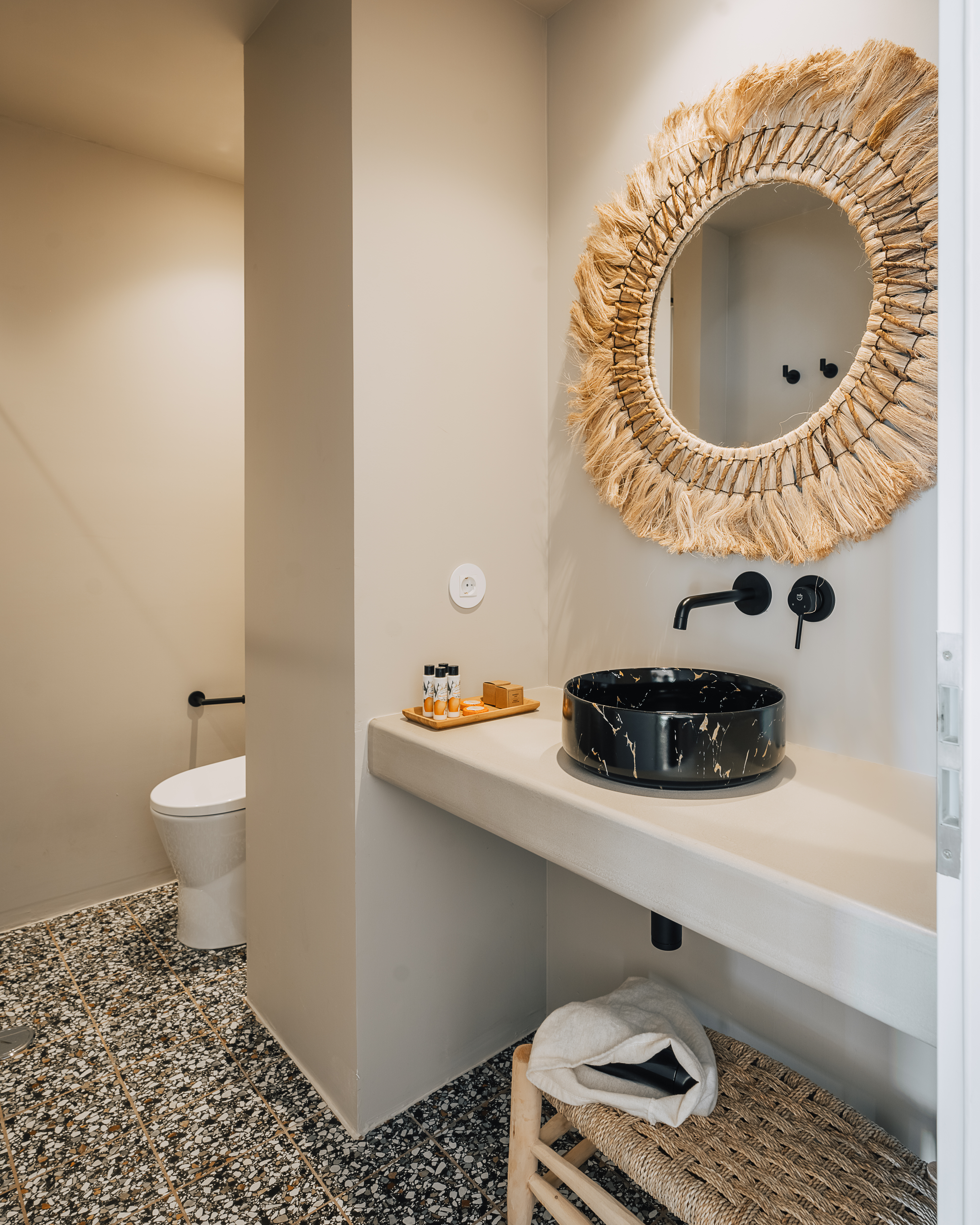 2022 09 suites wc 58