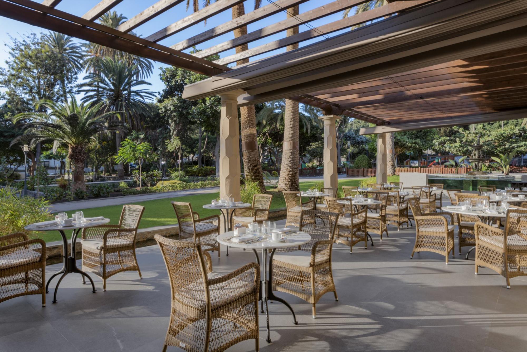 santa catalina restaurant