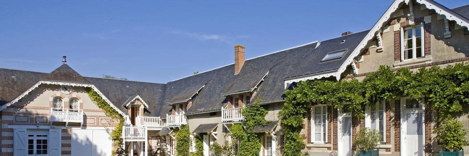 domaine de la tortiniere ligging