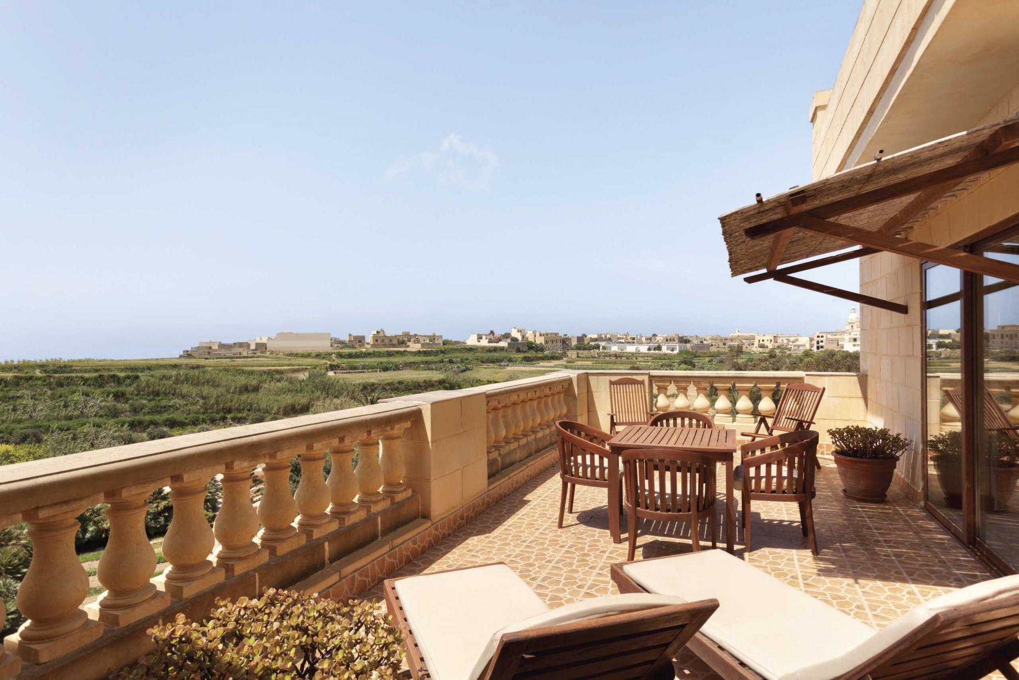 kempinski hotel ligging