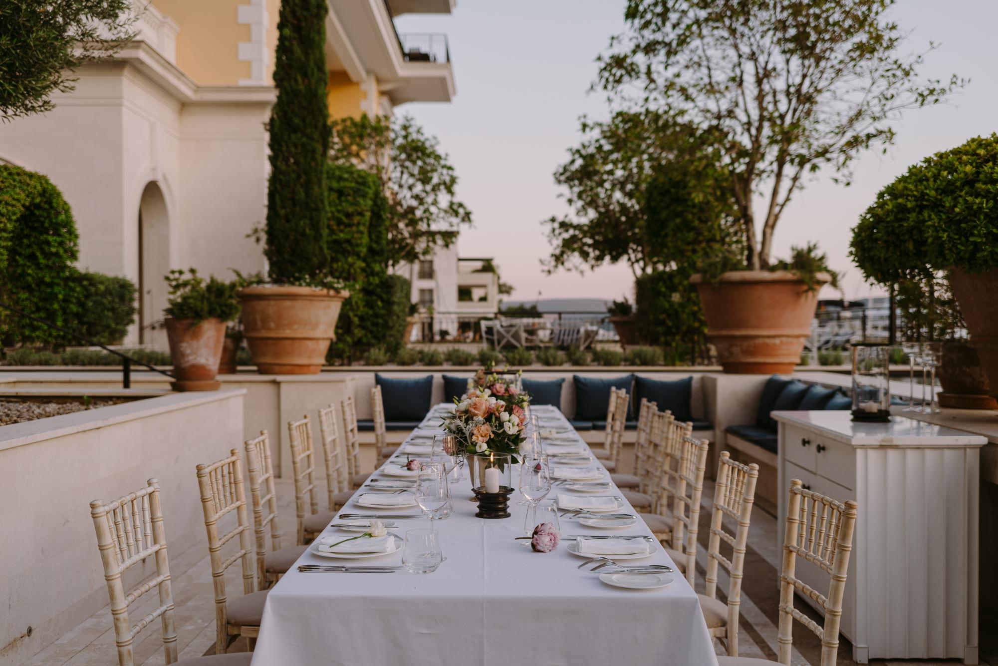 hotel regent porto montenegro restaurant