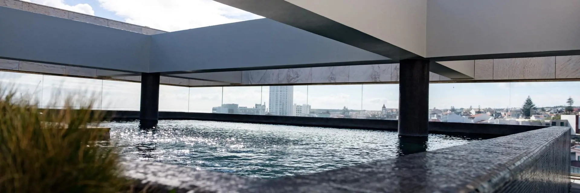 octant ponta delgada zwembad