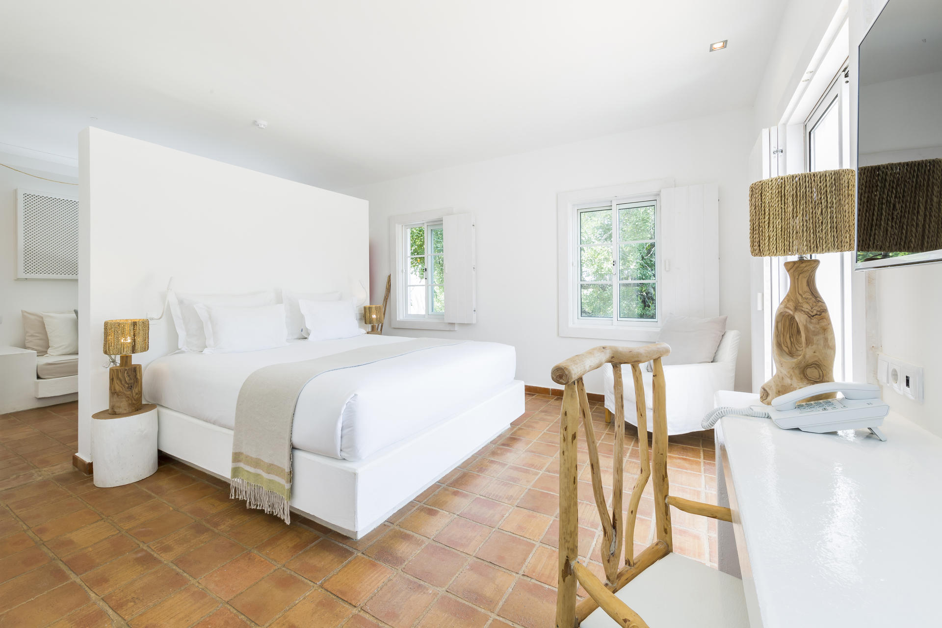 octant vila monte bed