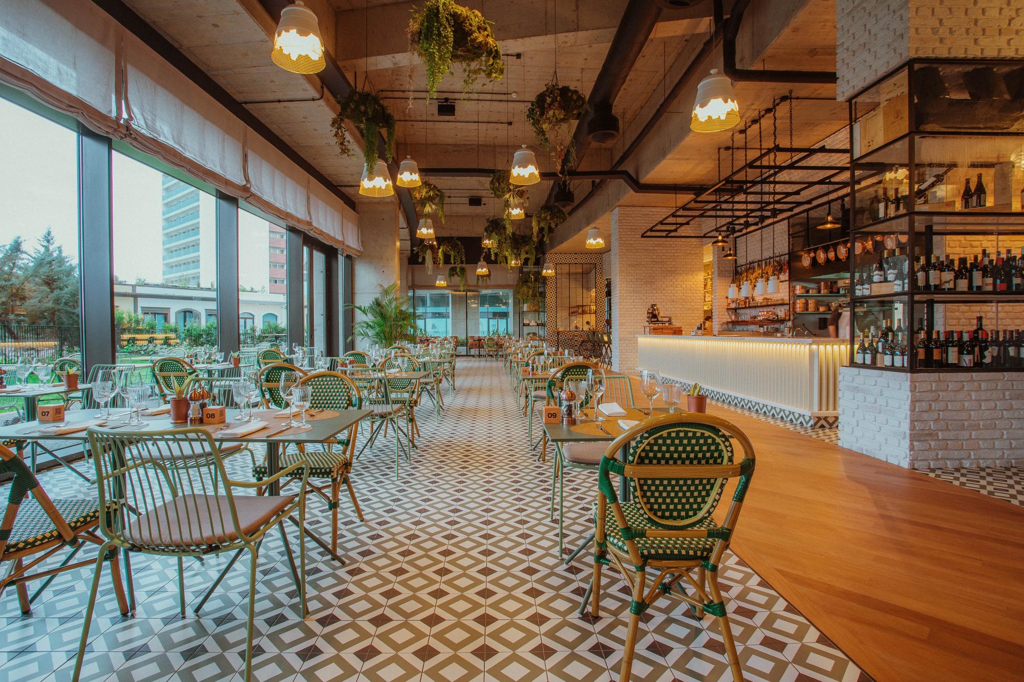 savoy palace hotel restaurant