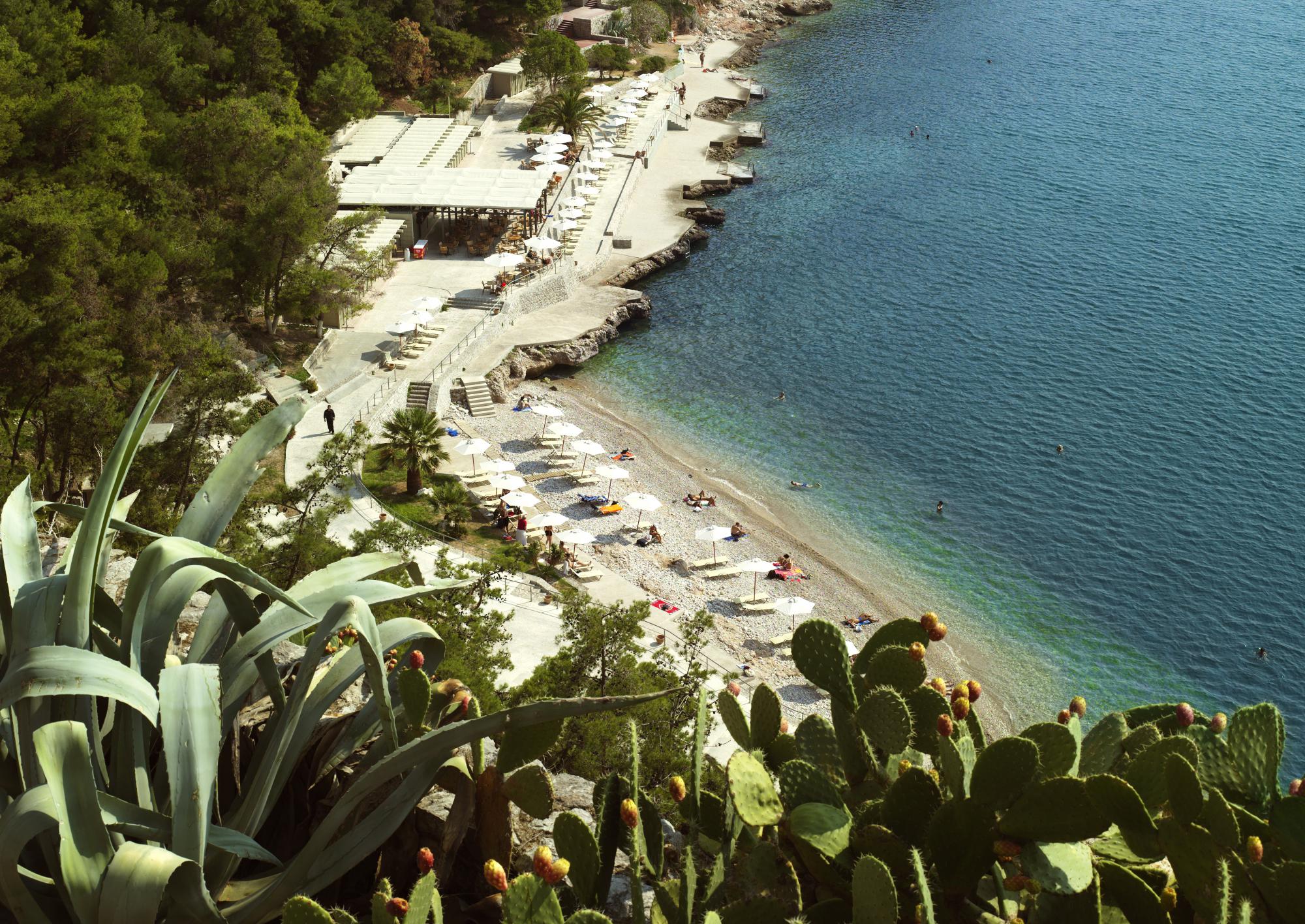 hotel amphitryon peloponnessos