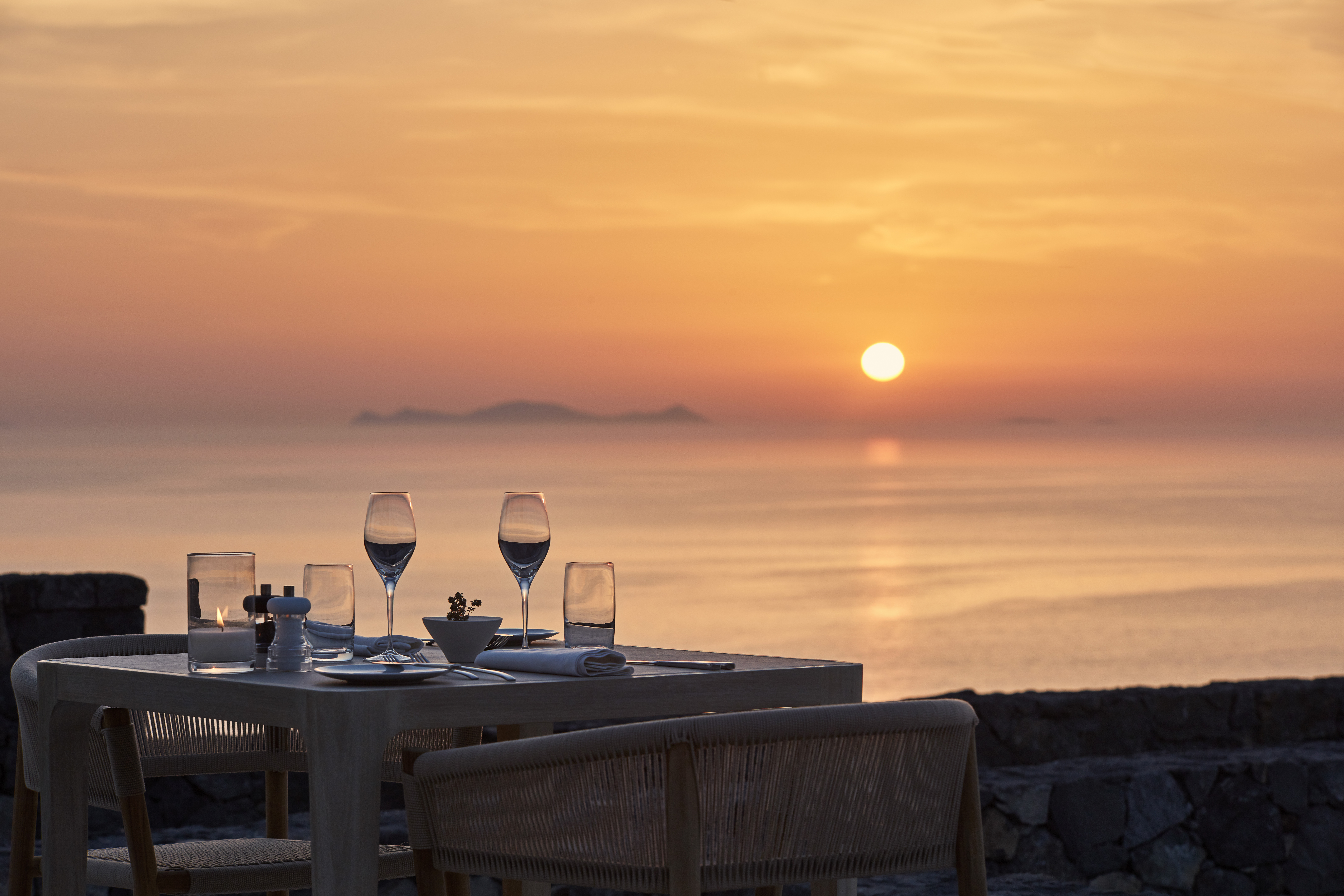 canaves oia epitome santorini