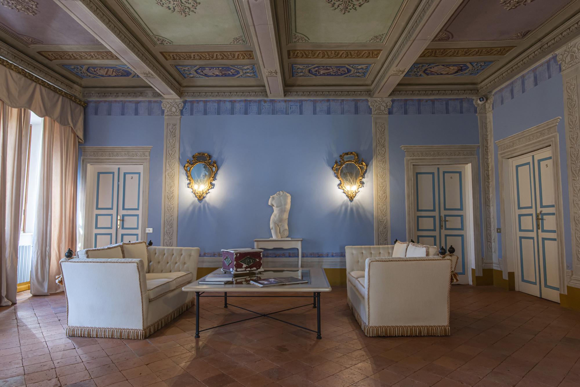 relais corte rodeschi lounge