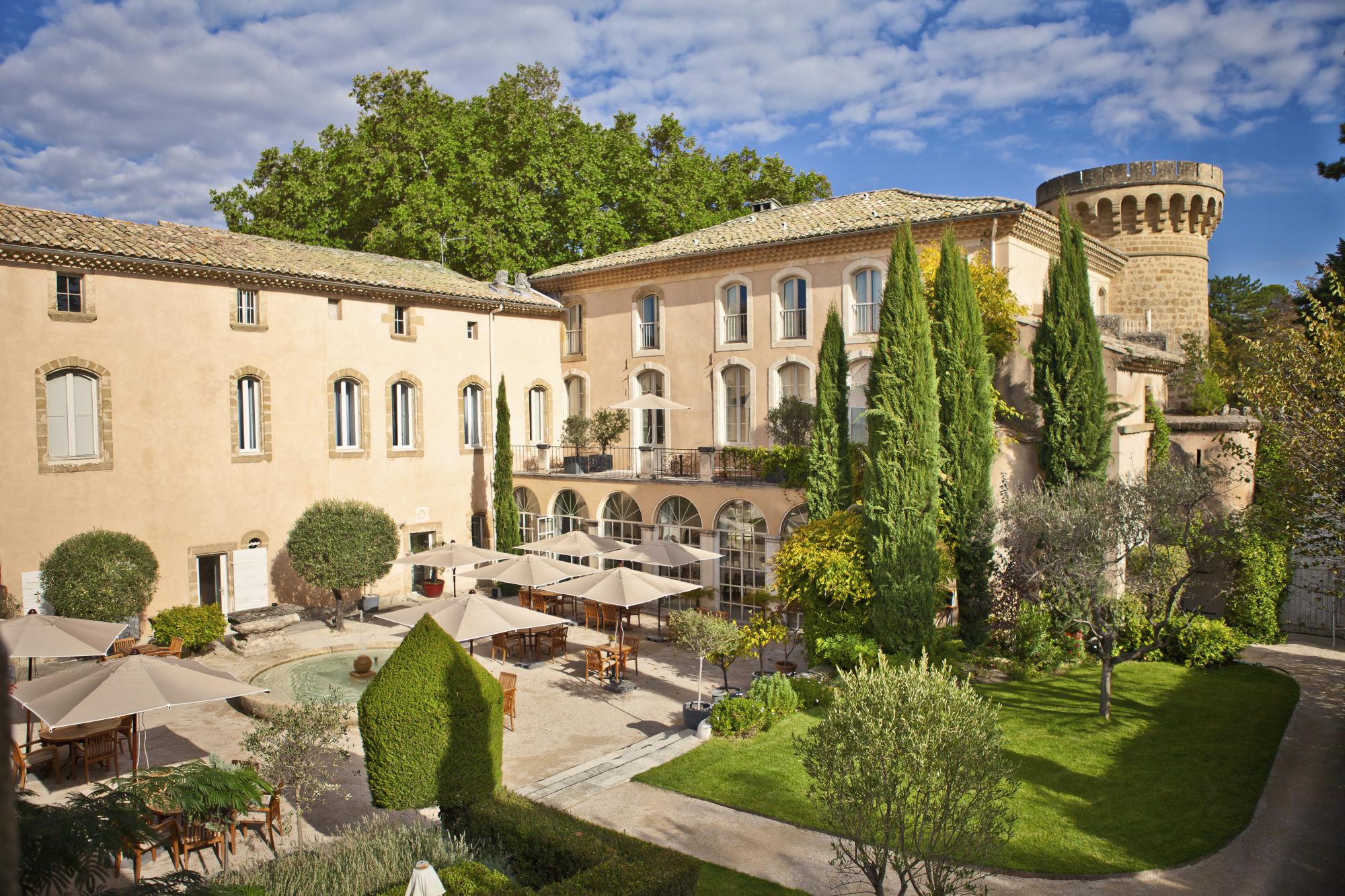 chateau de massillan ligging