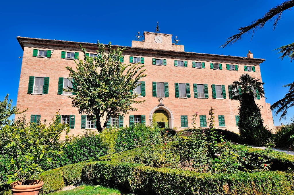 castello di monterado gebouw
