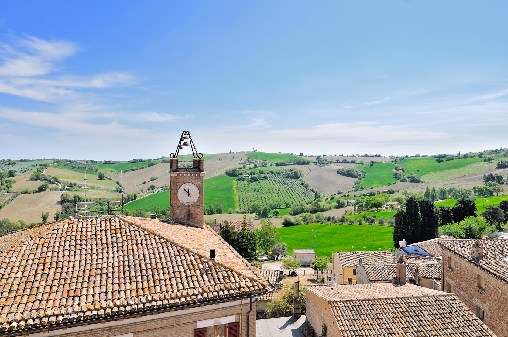 castello di monterado view