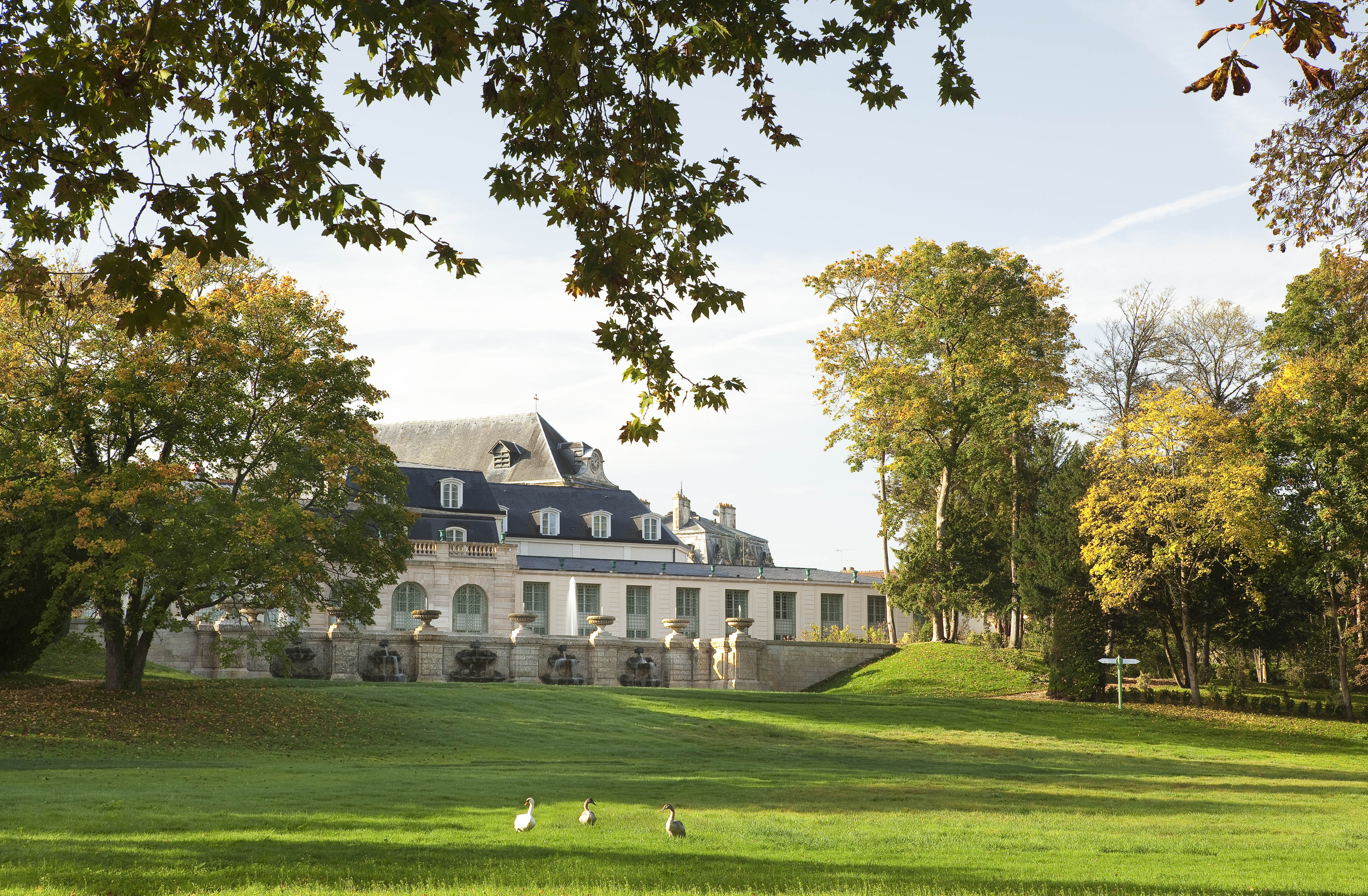 2 auberge du jeu de paume facade