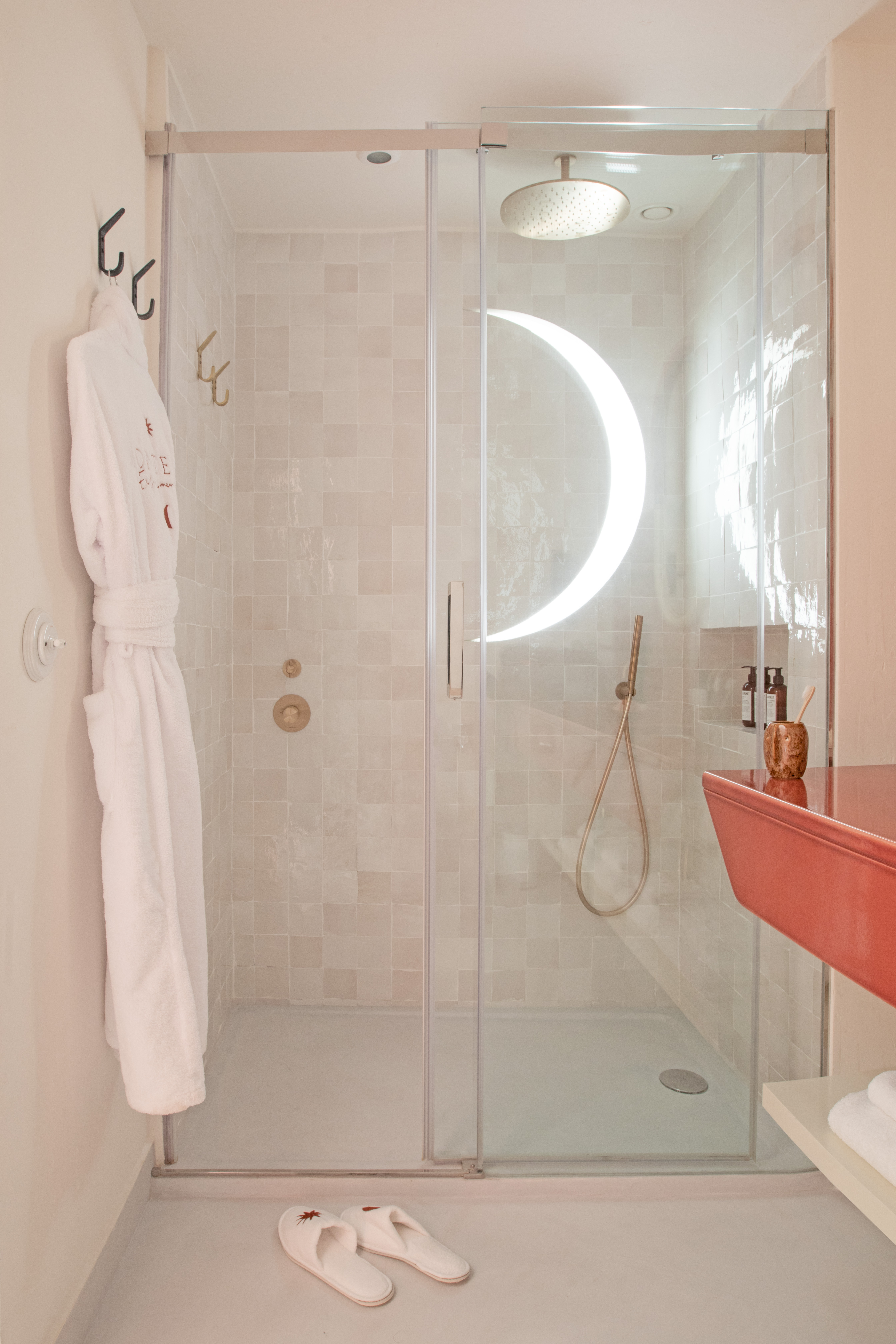 12 montesol experimental ibiza badkamer douche