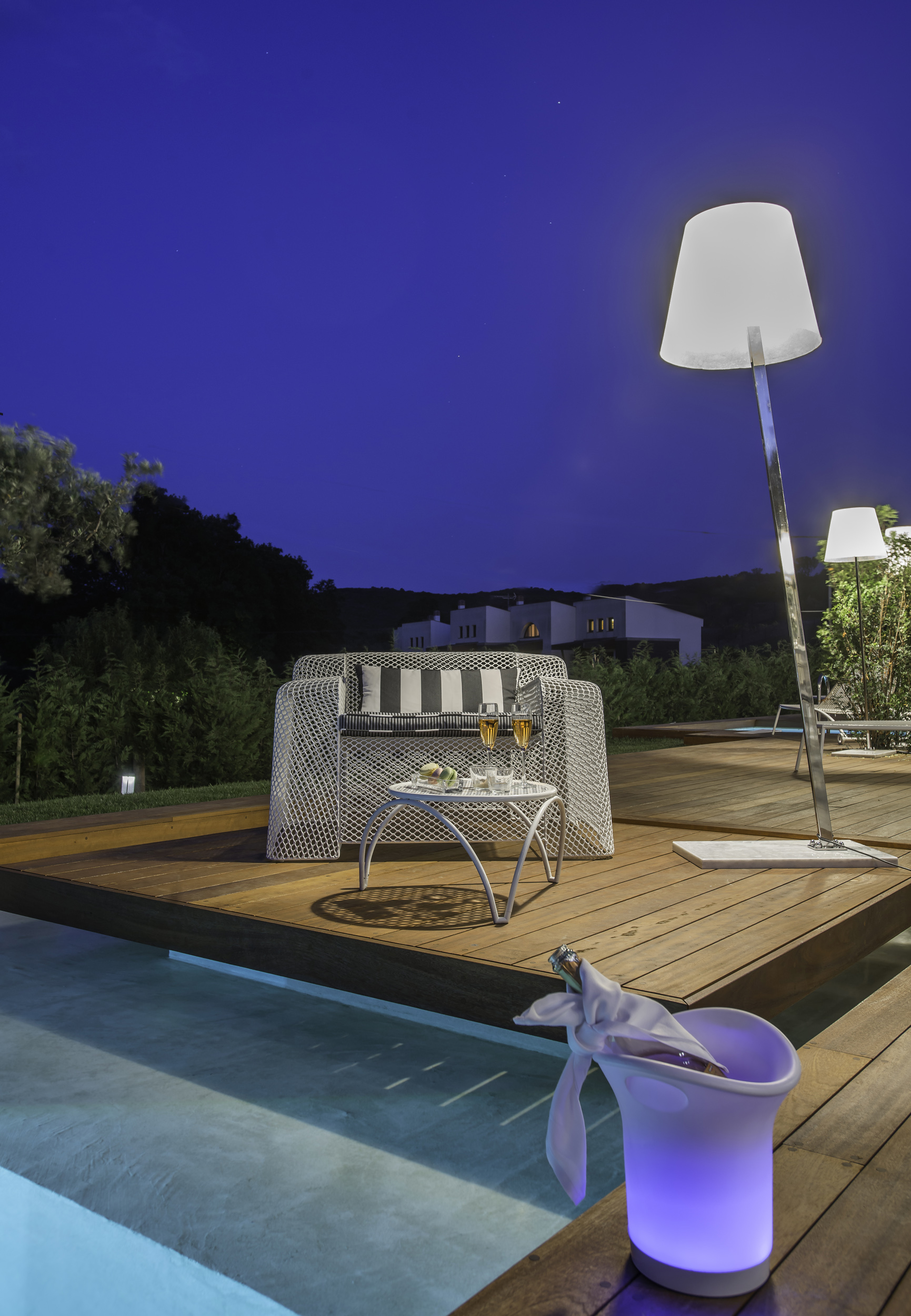 22 avaton villa zwembad nacht