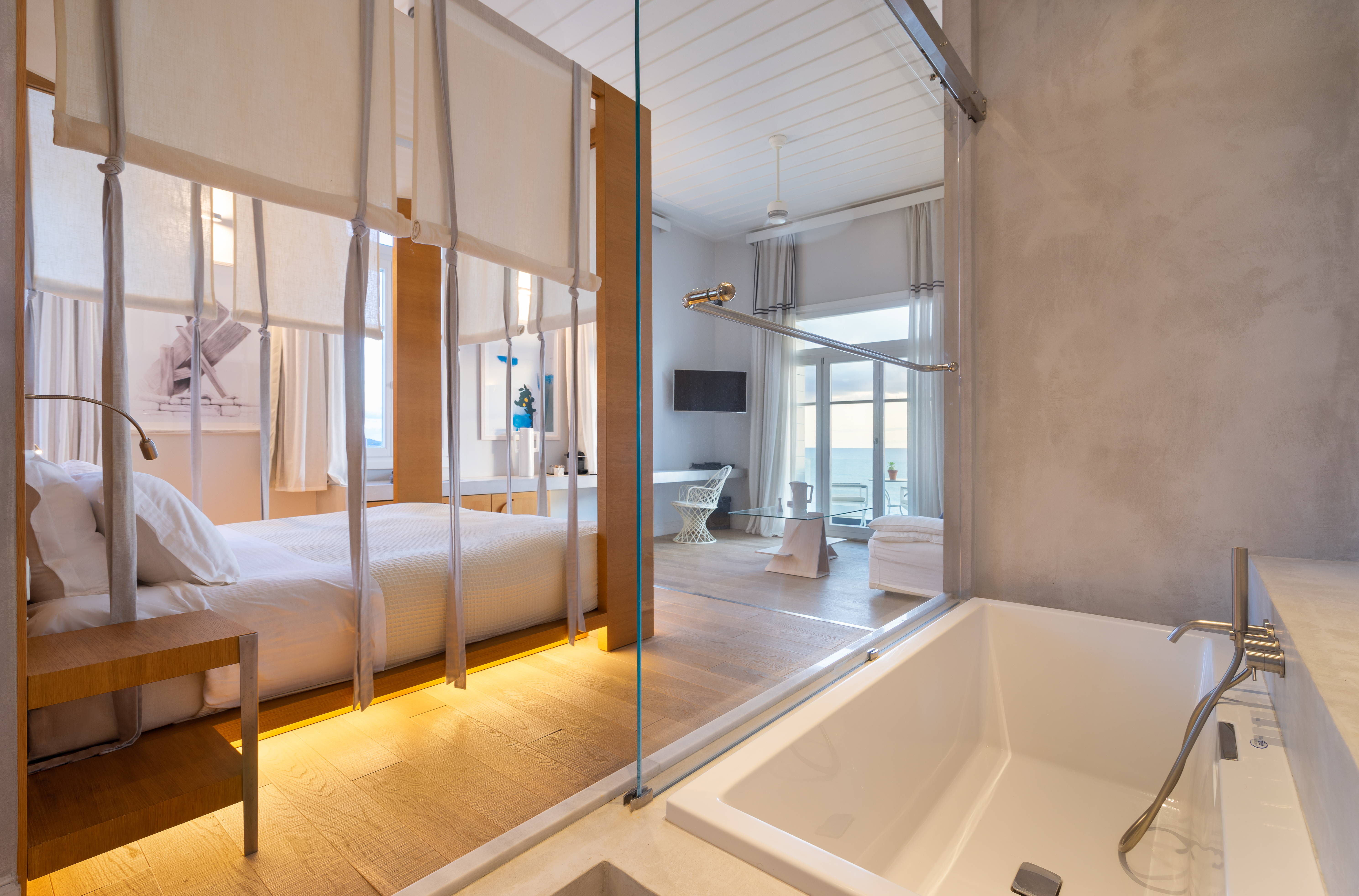 dexamenes villa suite b2