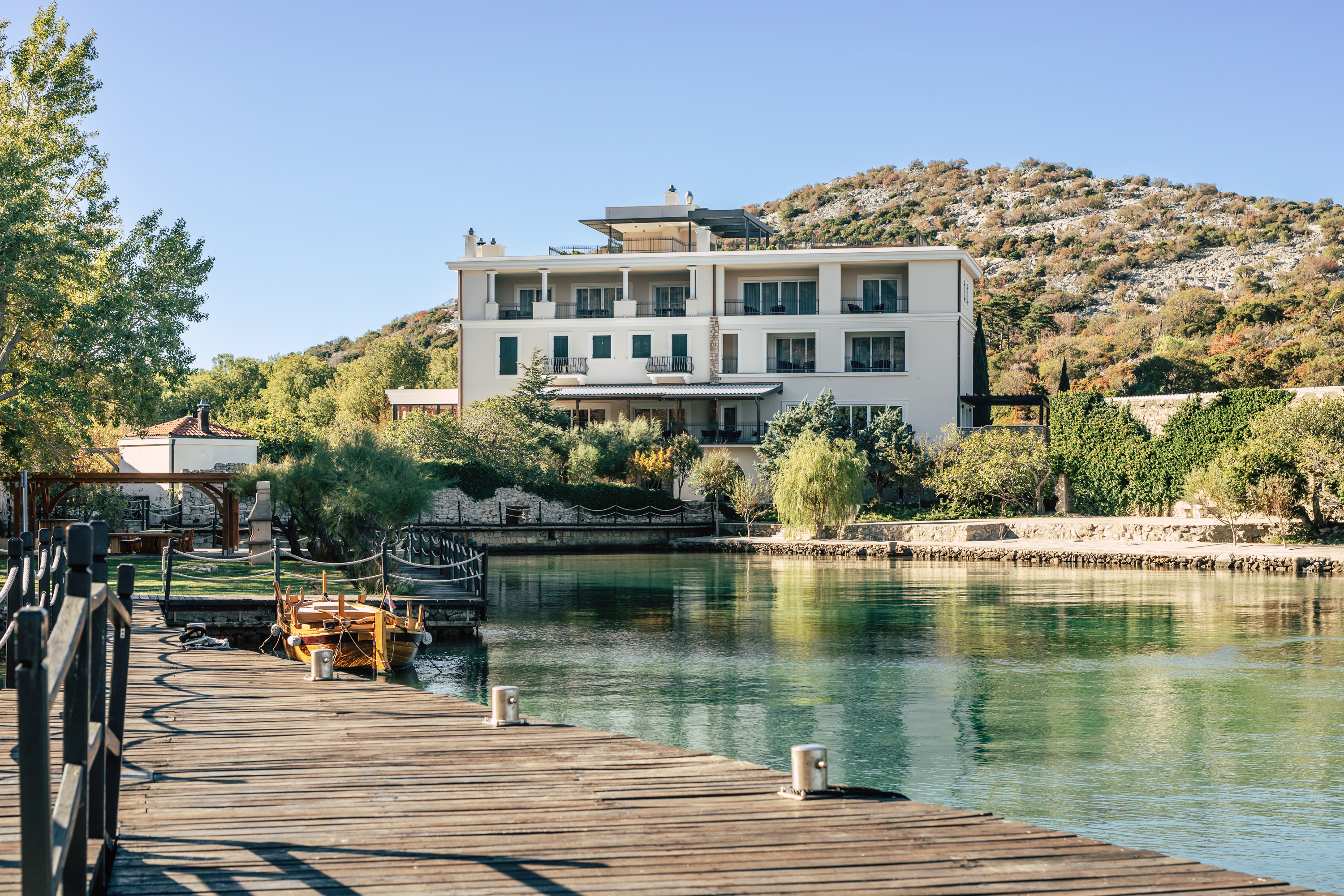 Veladrion Resort