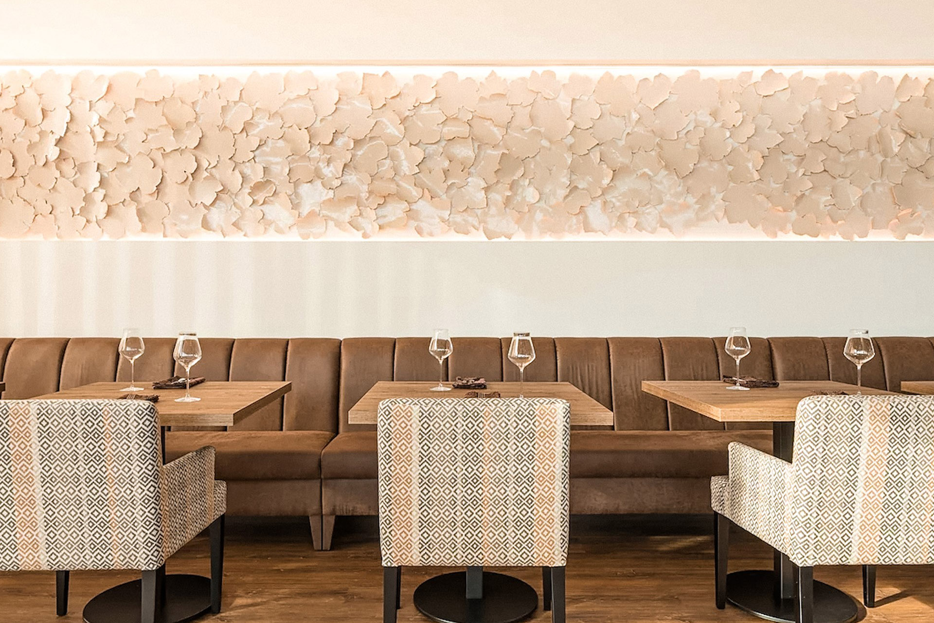 restaurant 2