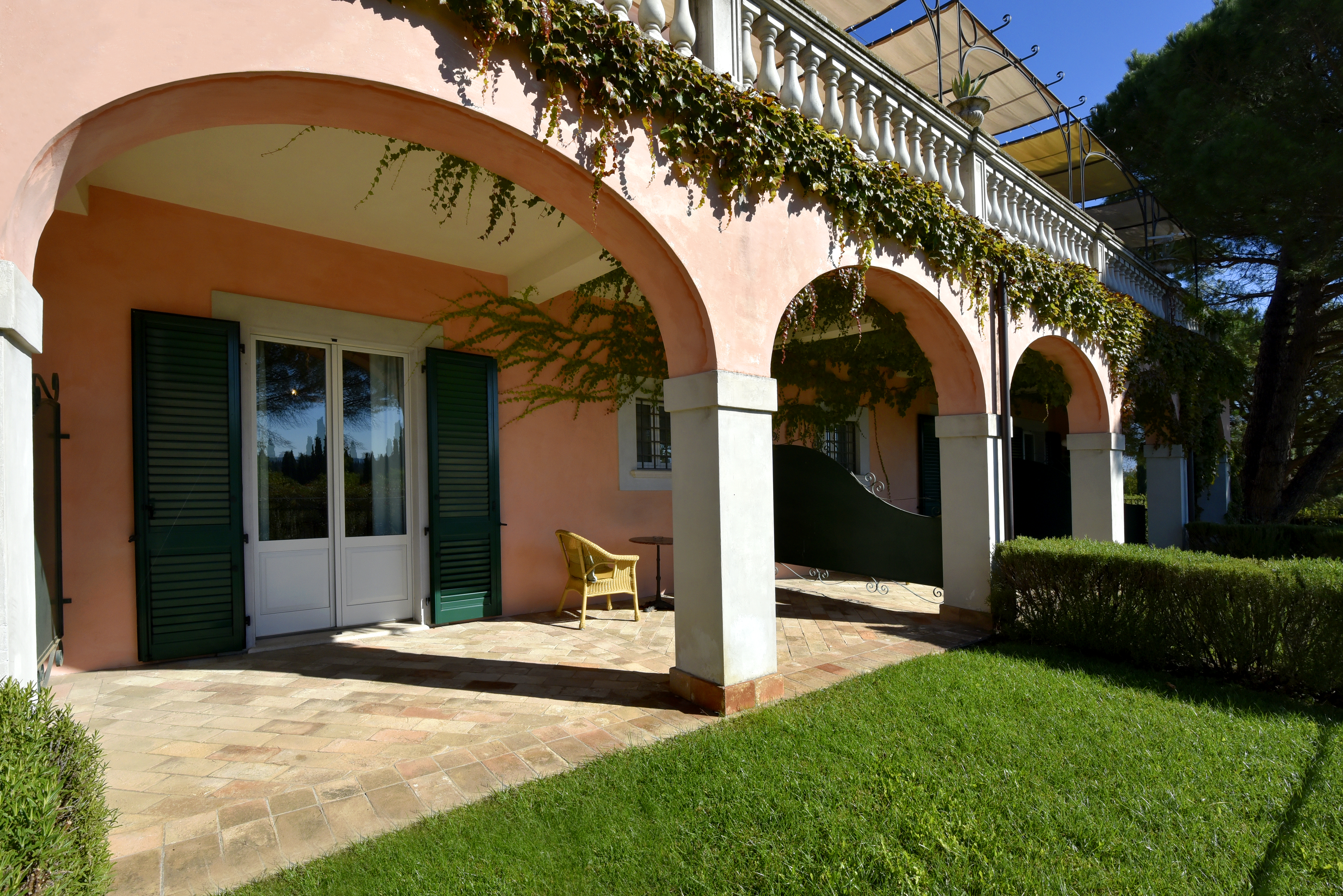 6 villa santa barabara terras