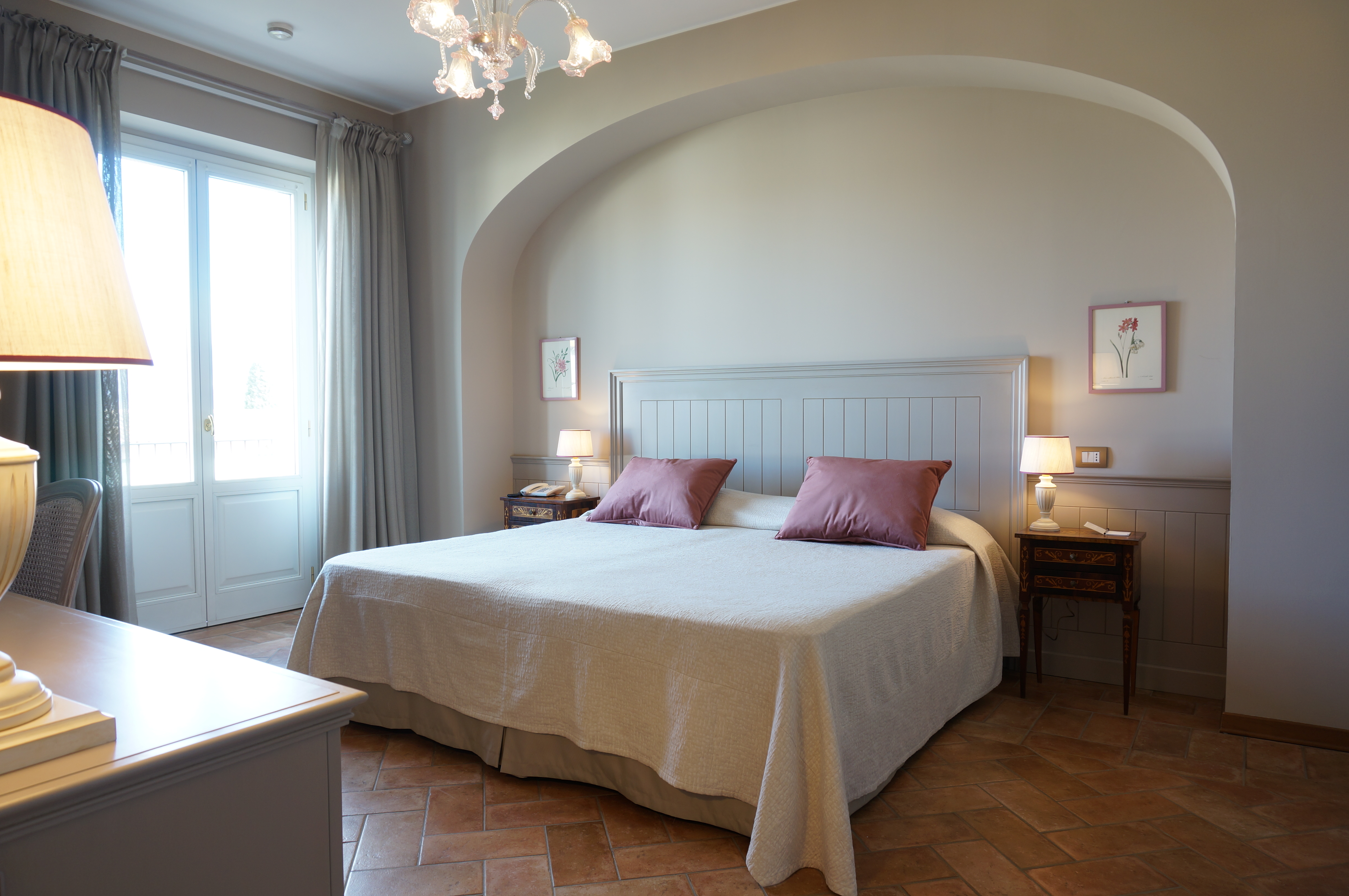 8 villa santa barabara superior room