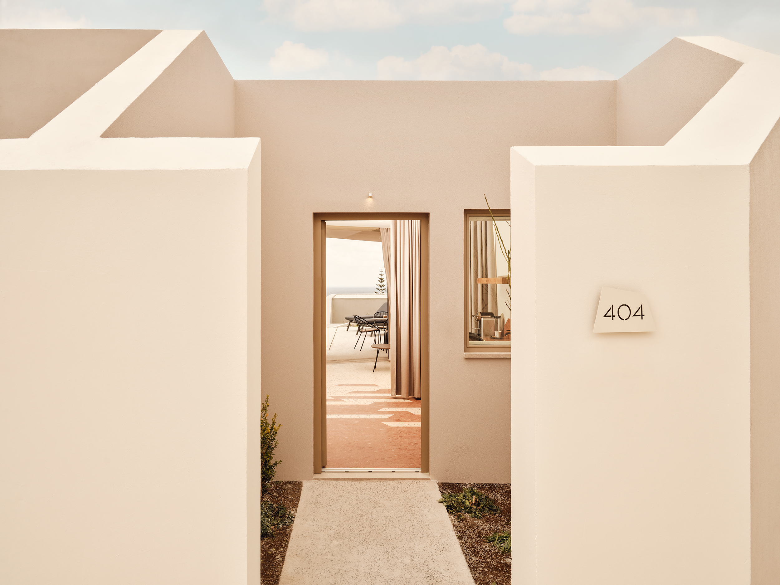 7 nous santorini pool suite exterior