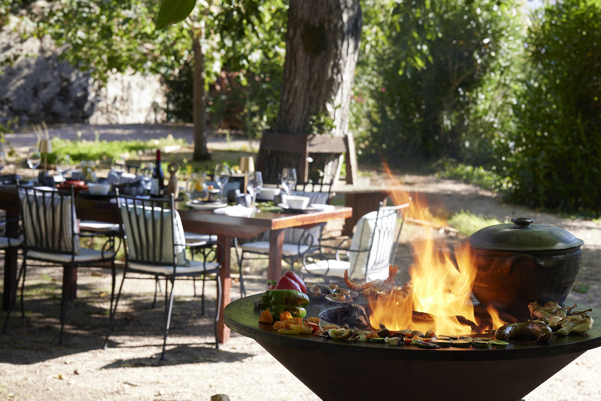 14 octant lousa outdoor eating