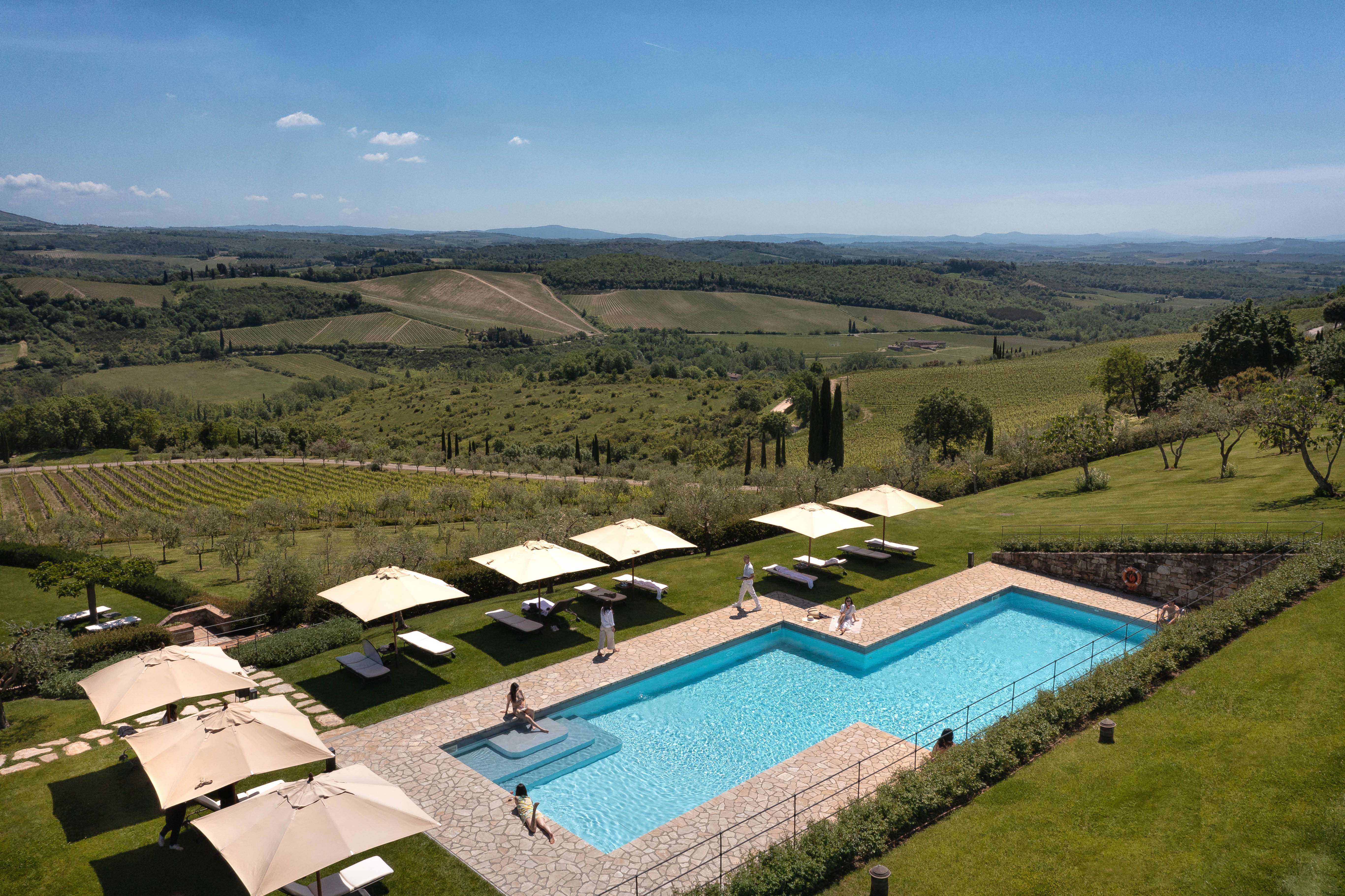 hotel le fontanelle outdoor swimming pool