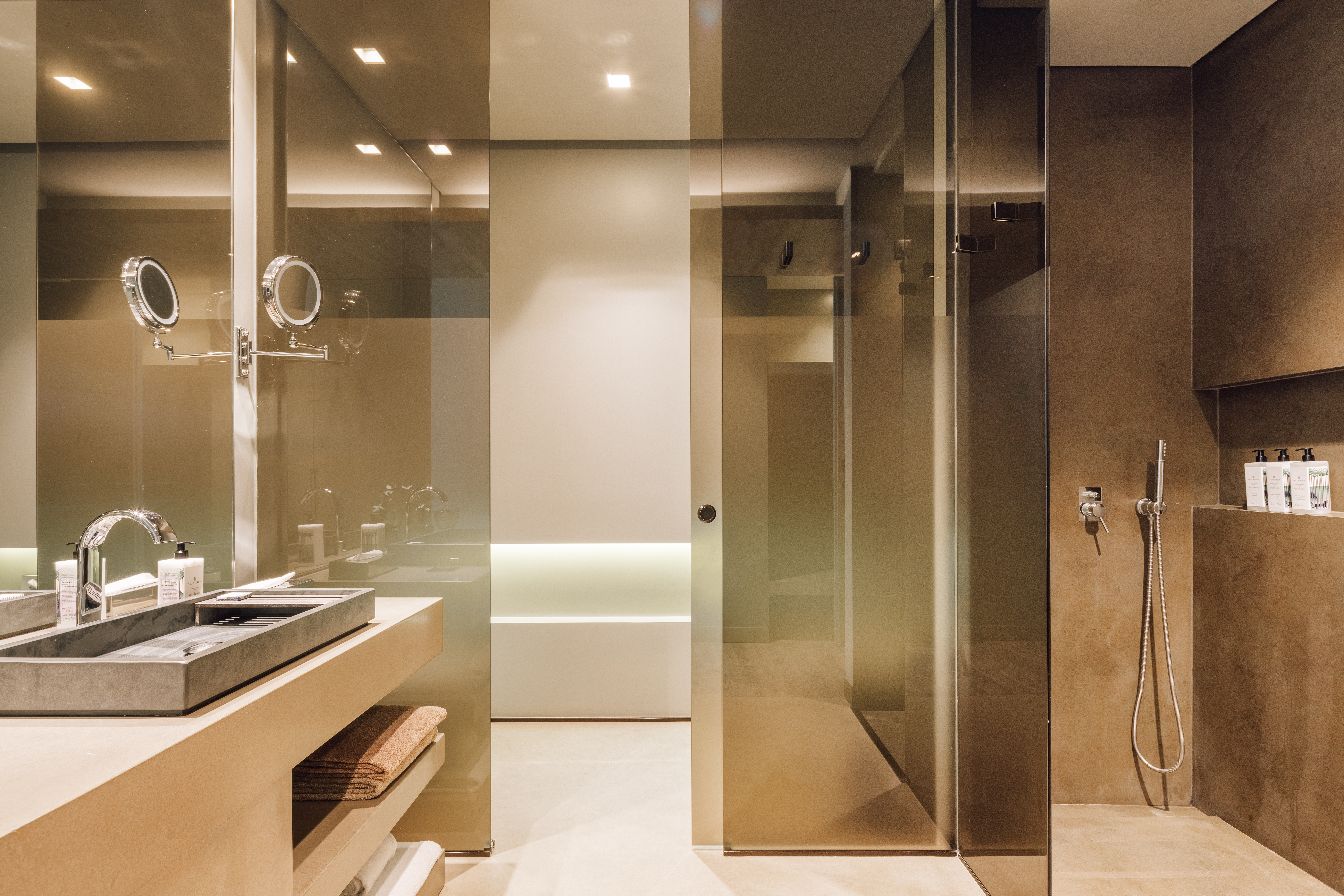 courtyard suite 2