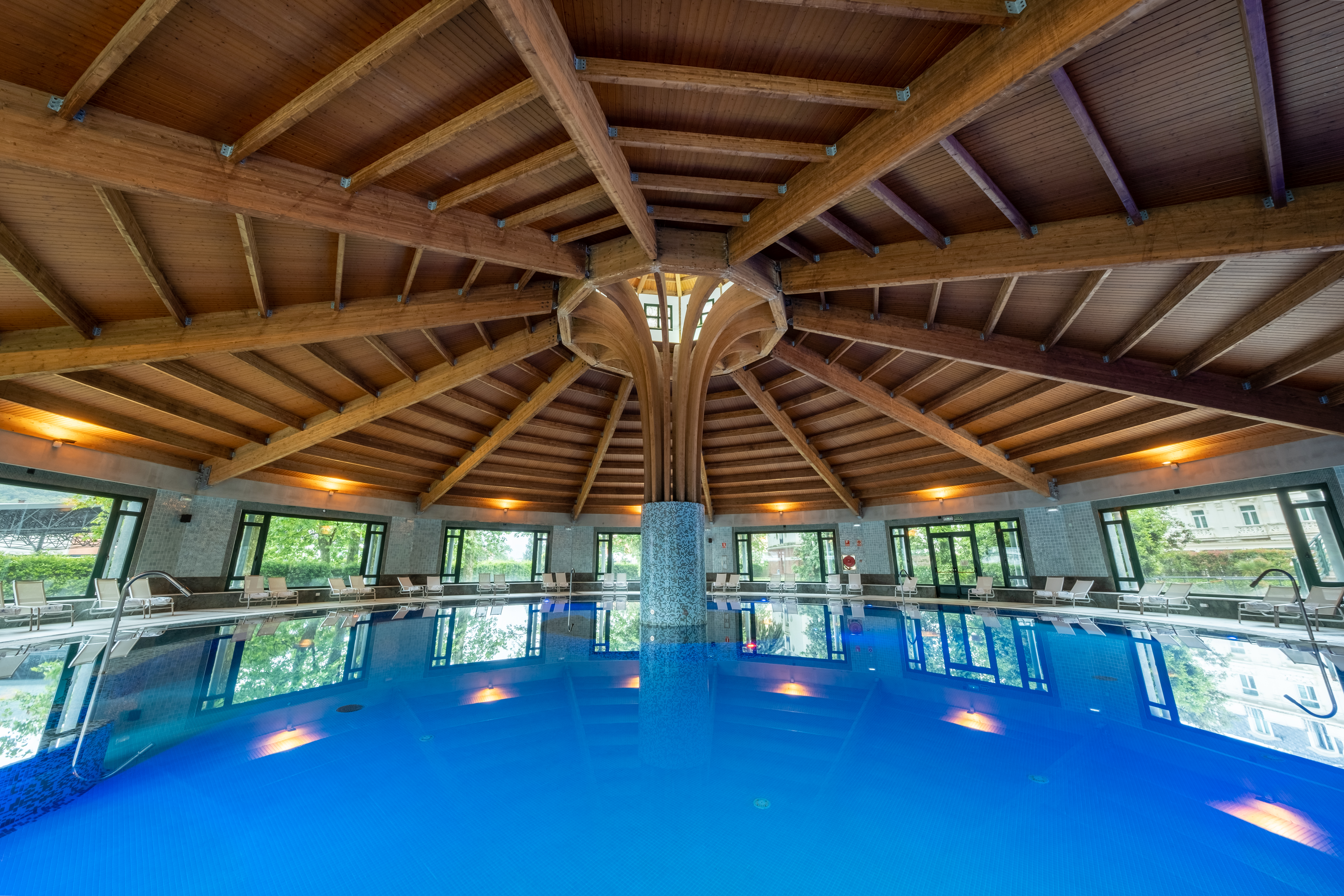 10 thermal pool