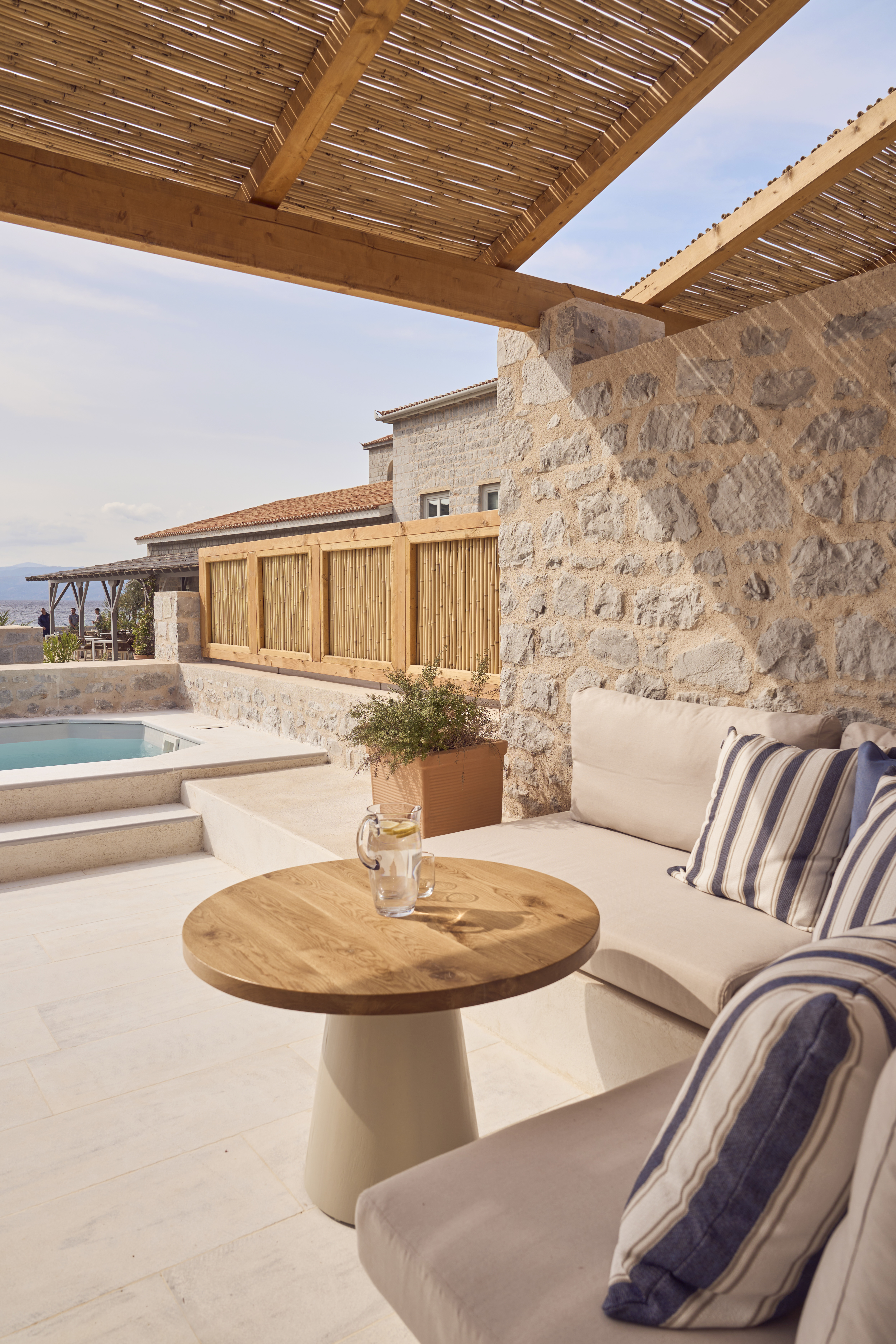 3 beachfront suite with private pool