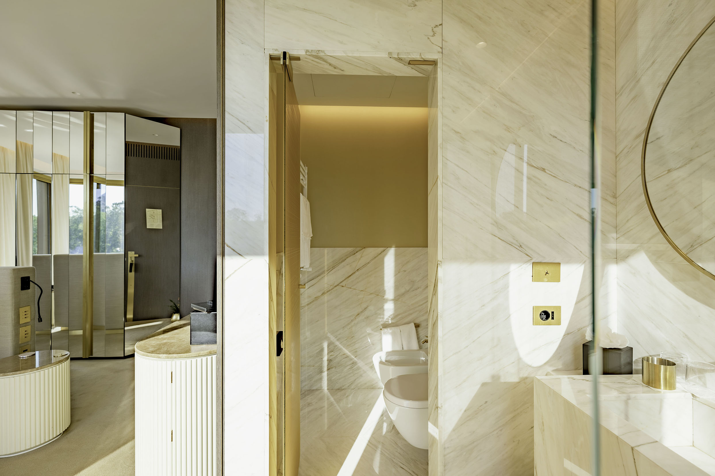 18 thefirstmusica studioview bathroom
