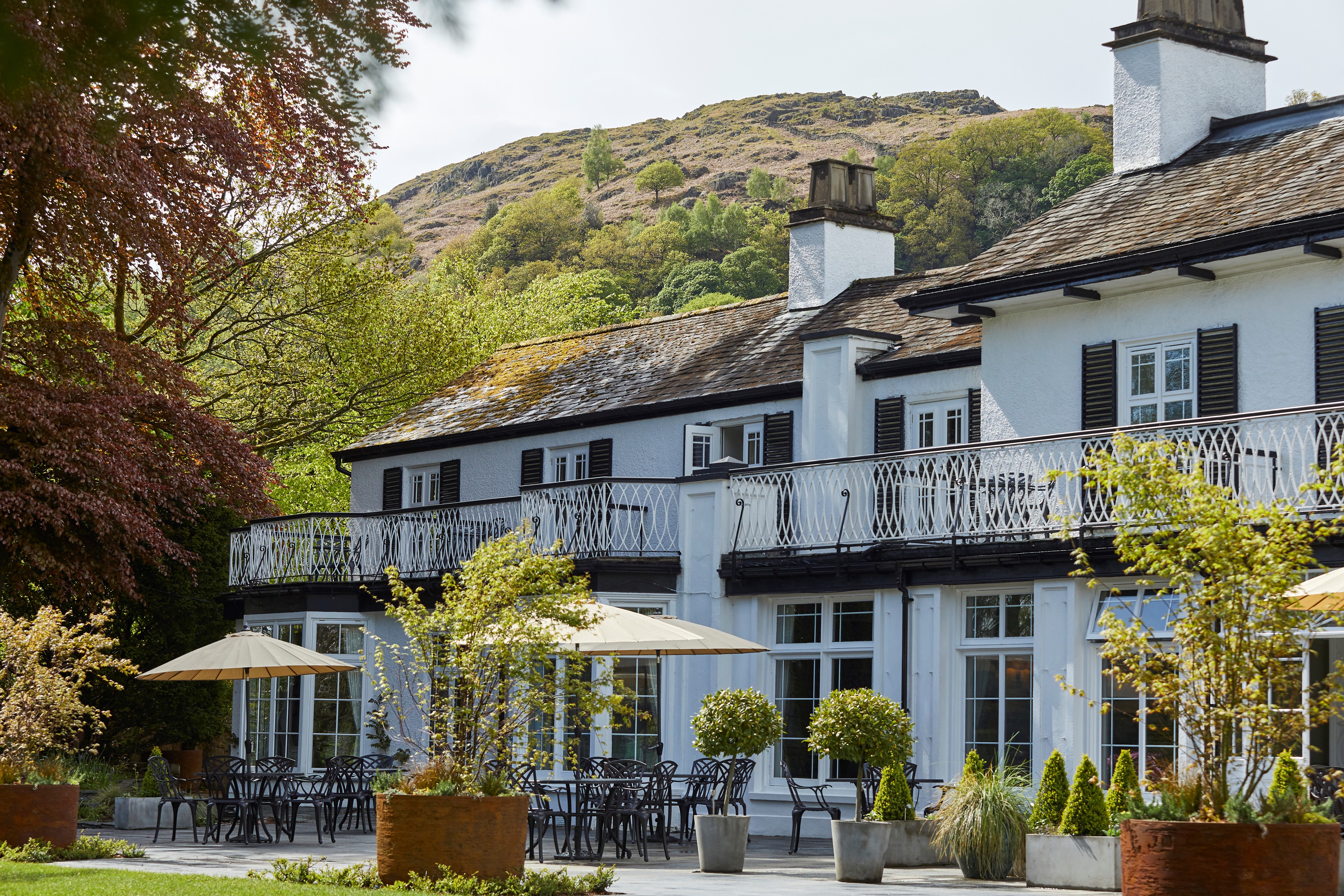 8 rothay manor exterior
