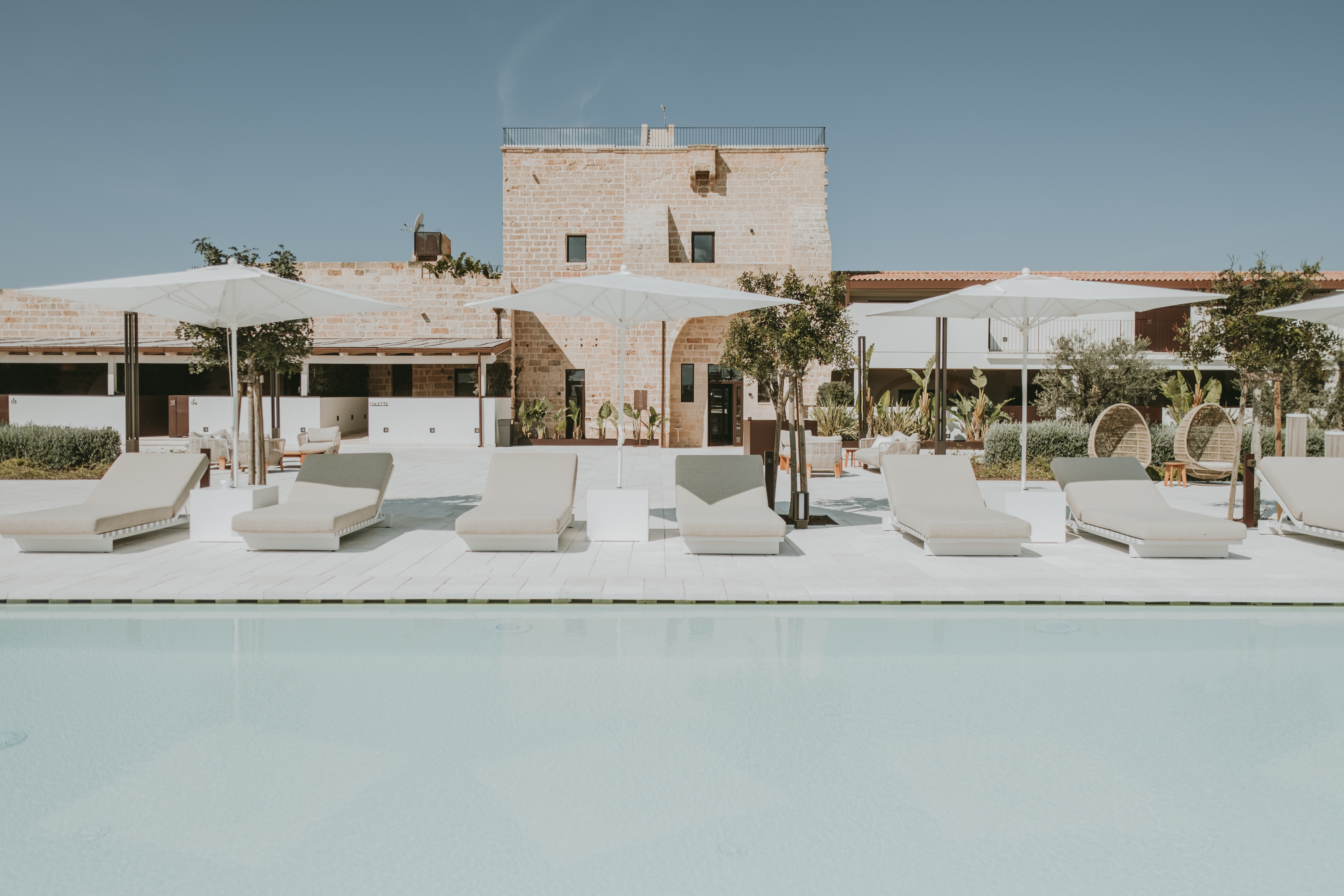 1 masseria corsano pool
