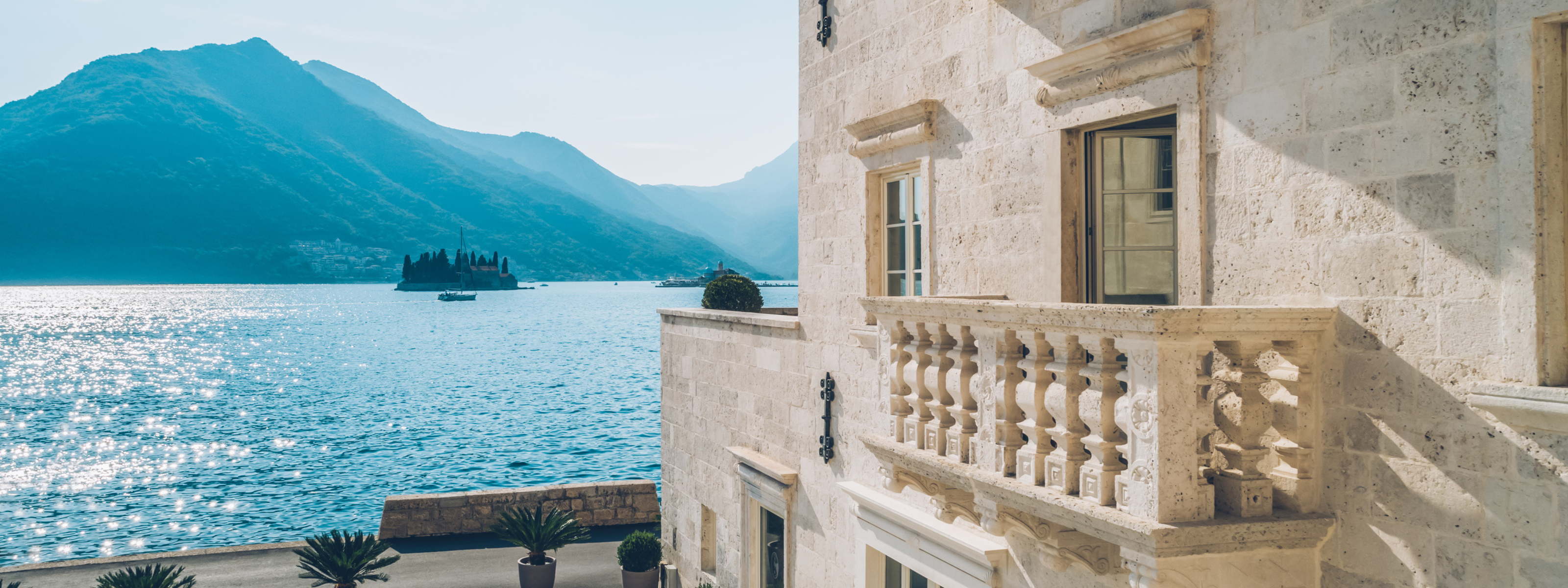  Heritage Grand Perast