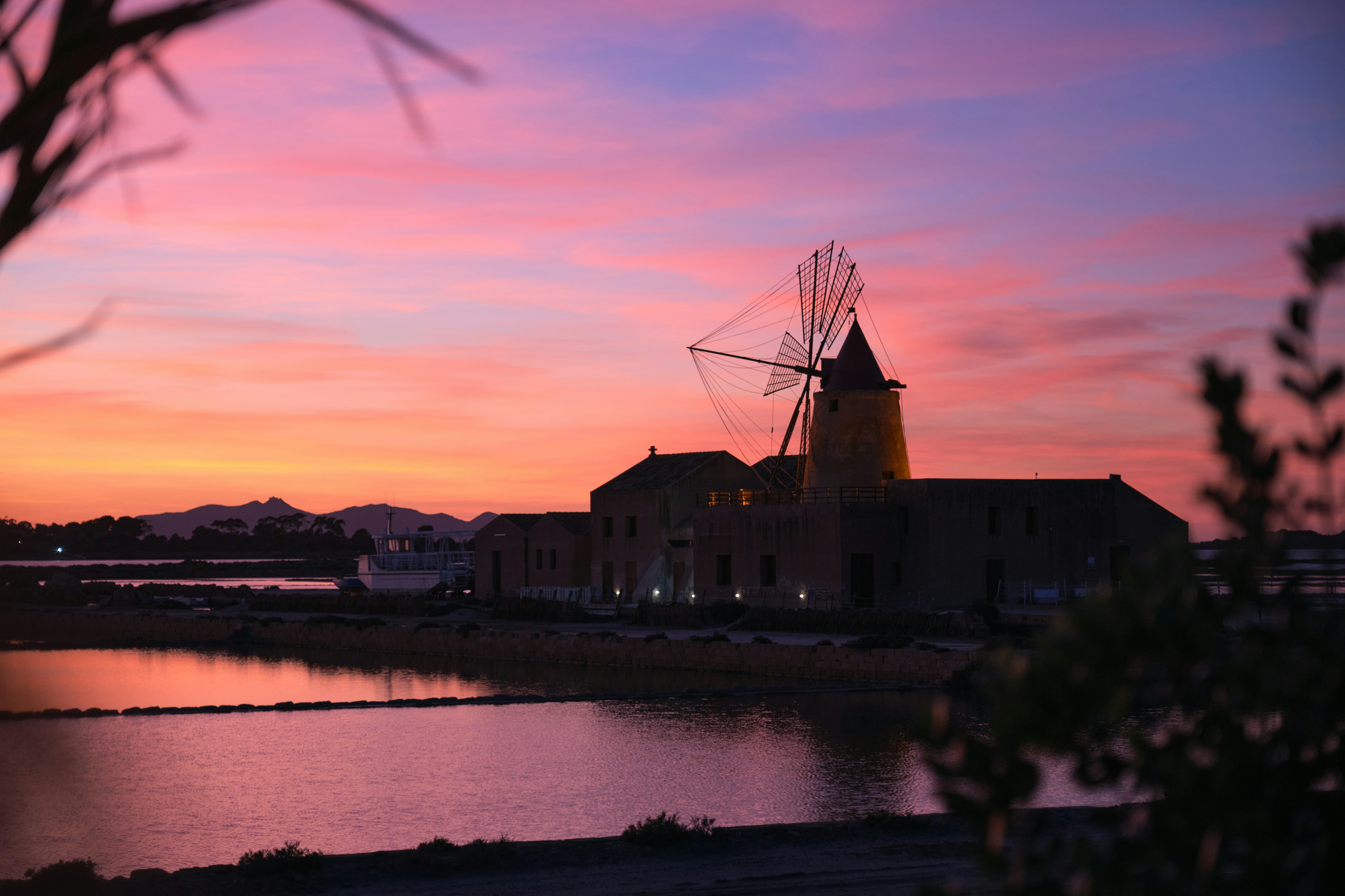 saline in marsala sicily