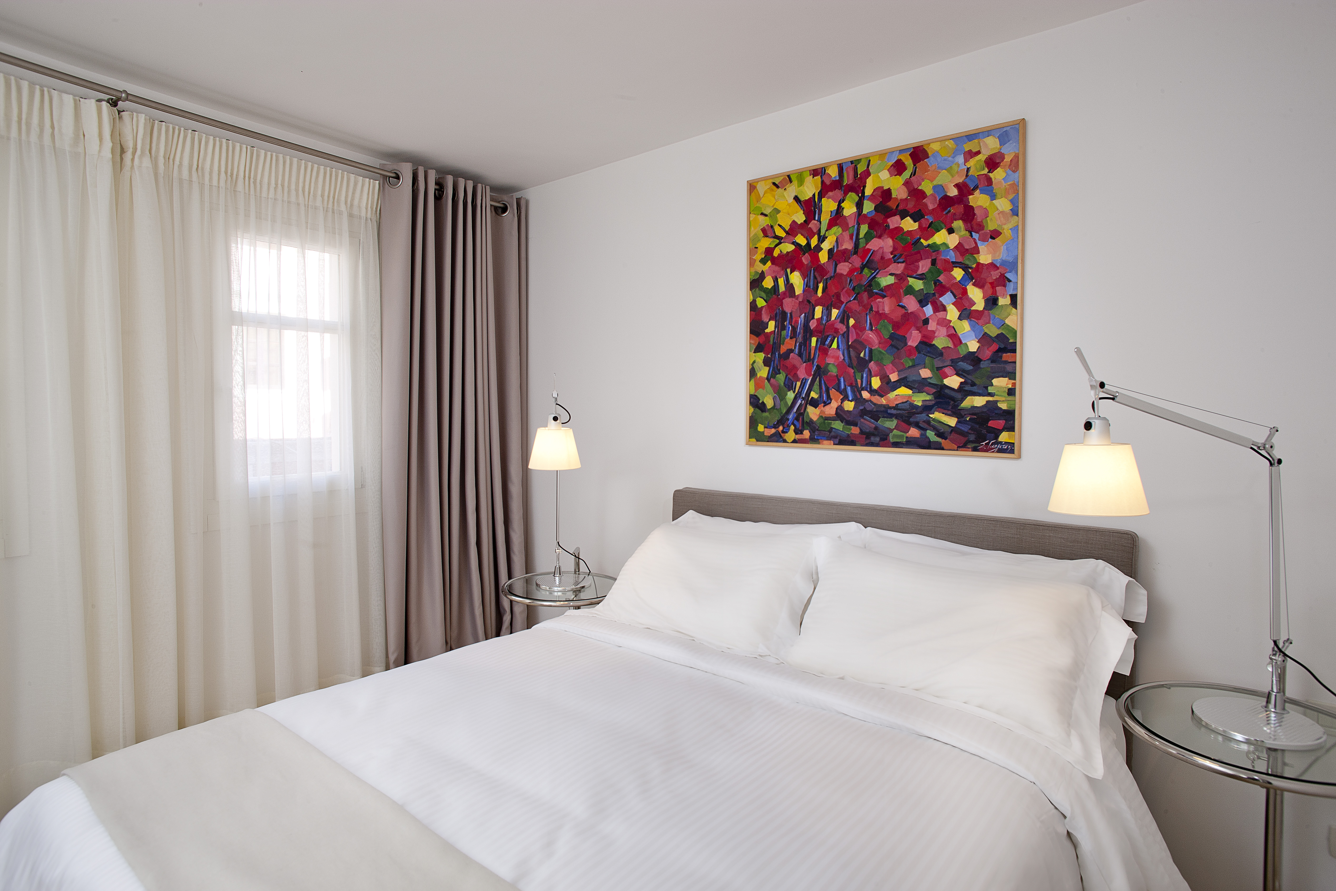 8 standard room