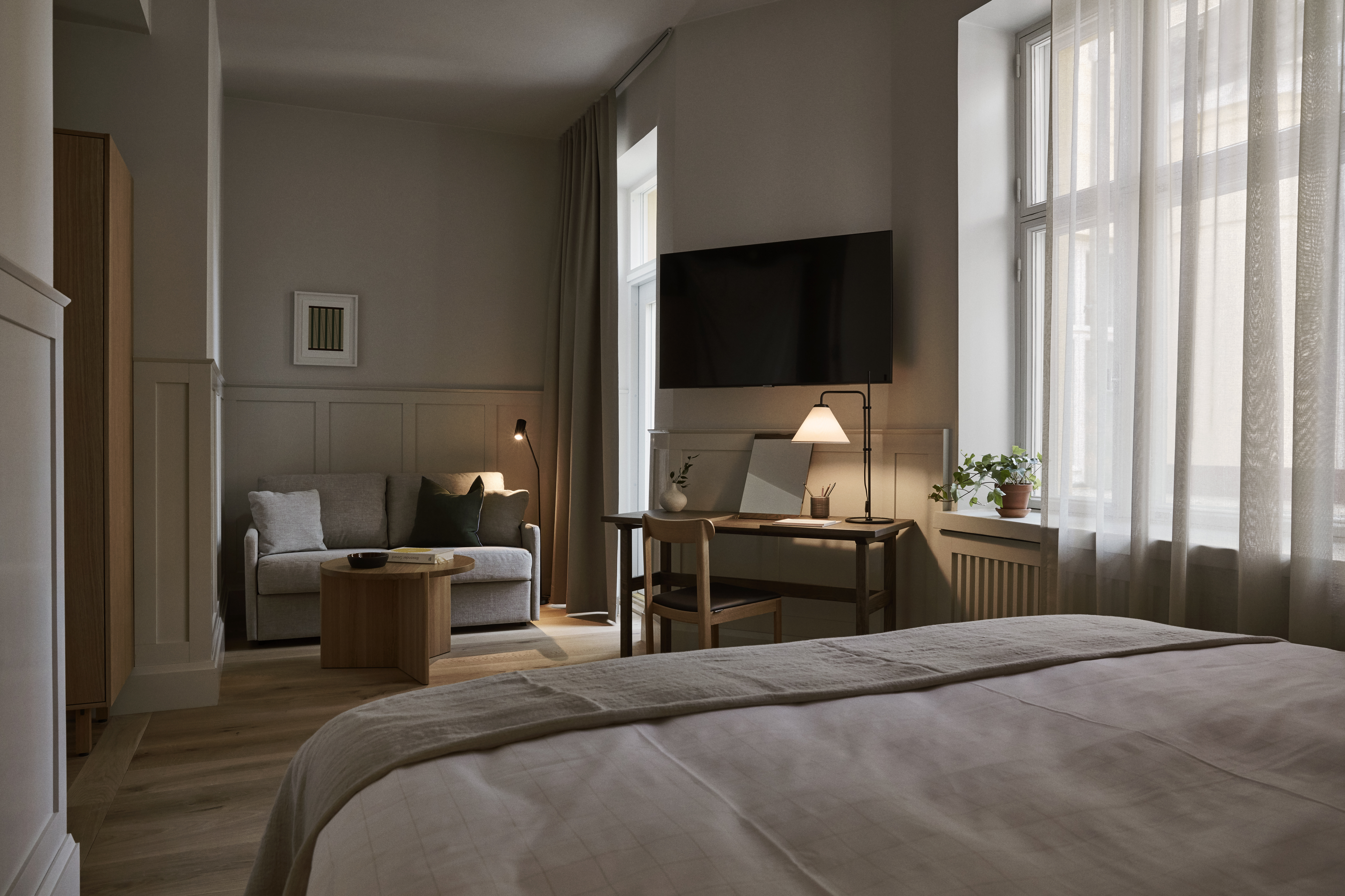 balcony suite