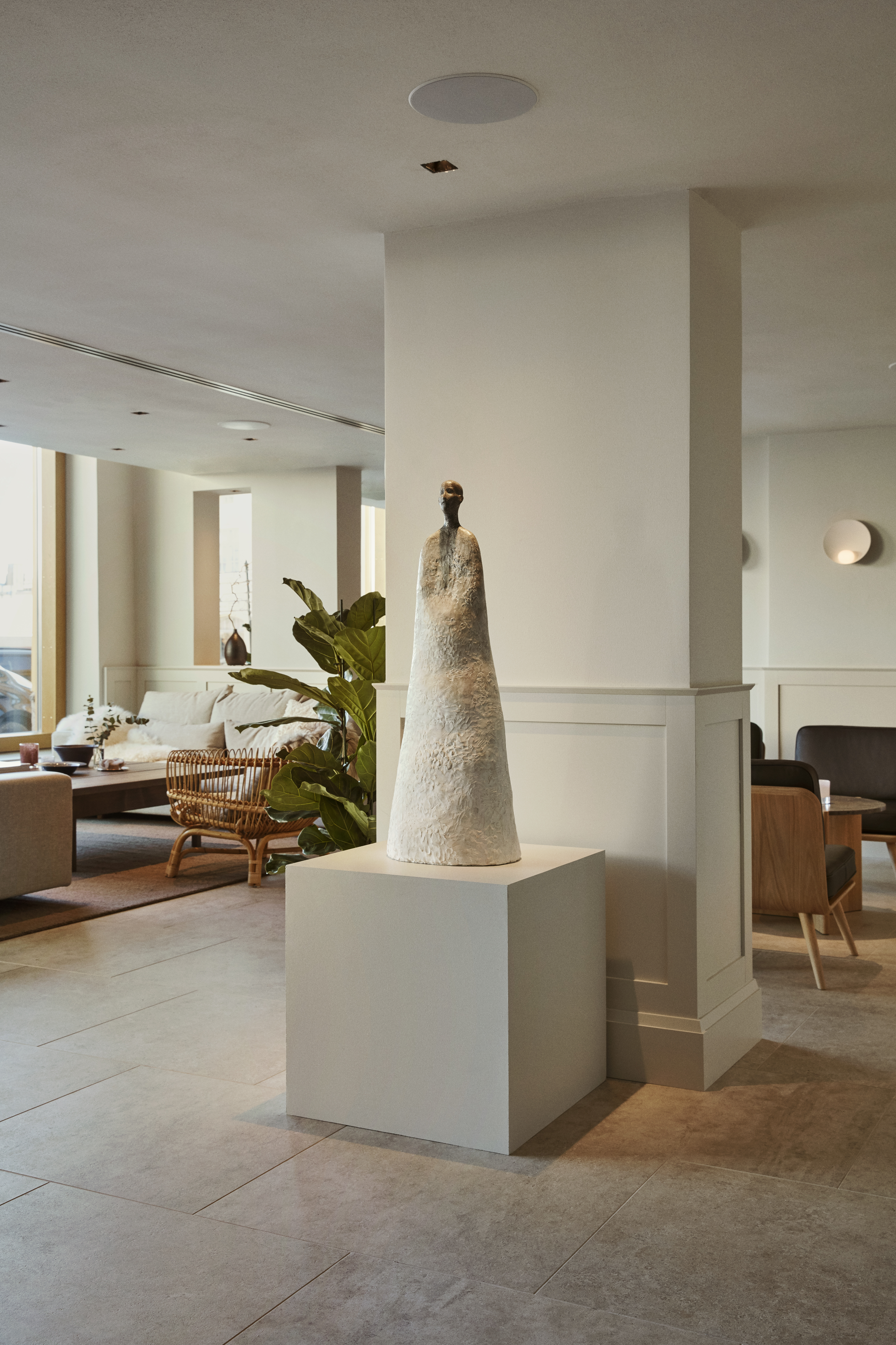 lounge 1