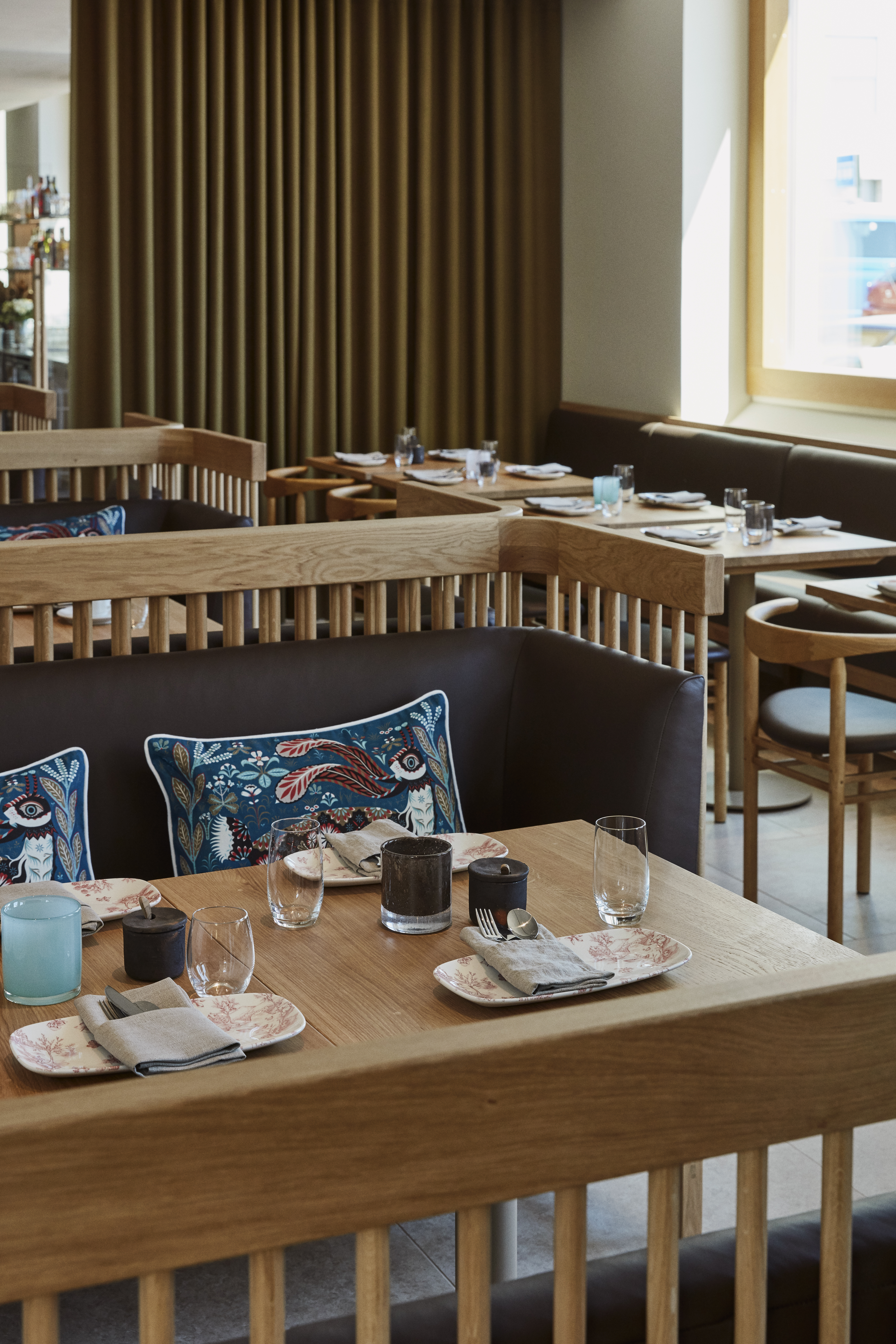 restaurant 1