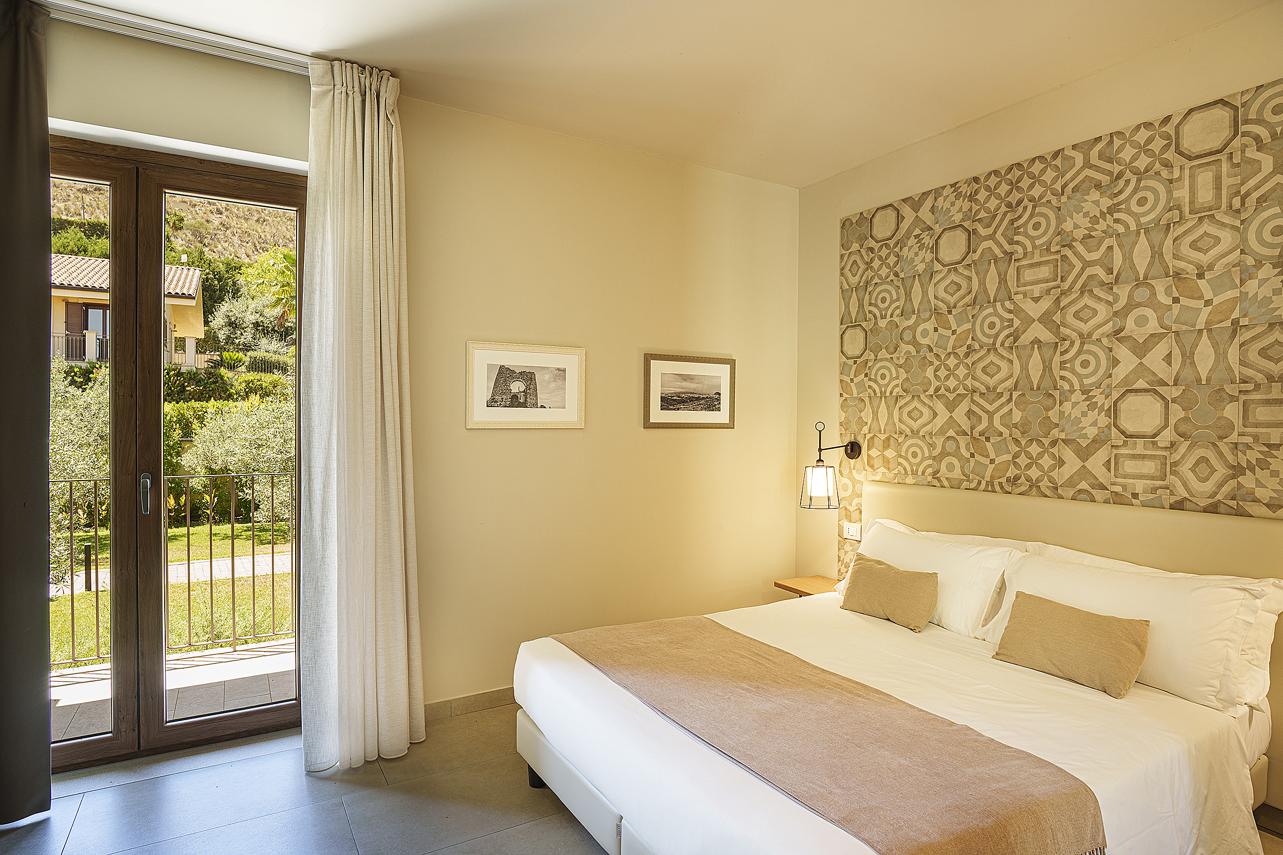 13 bedroom bed view