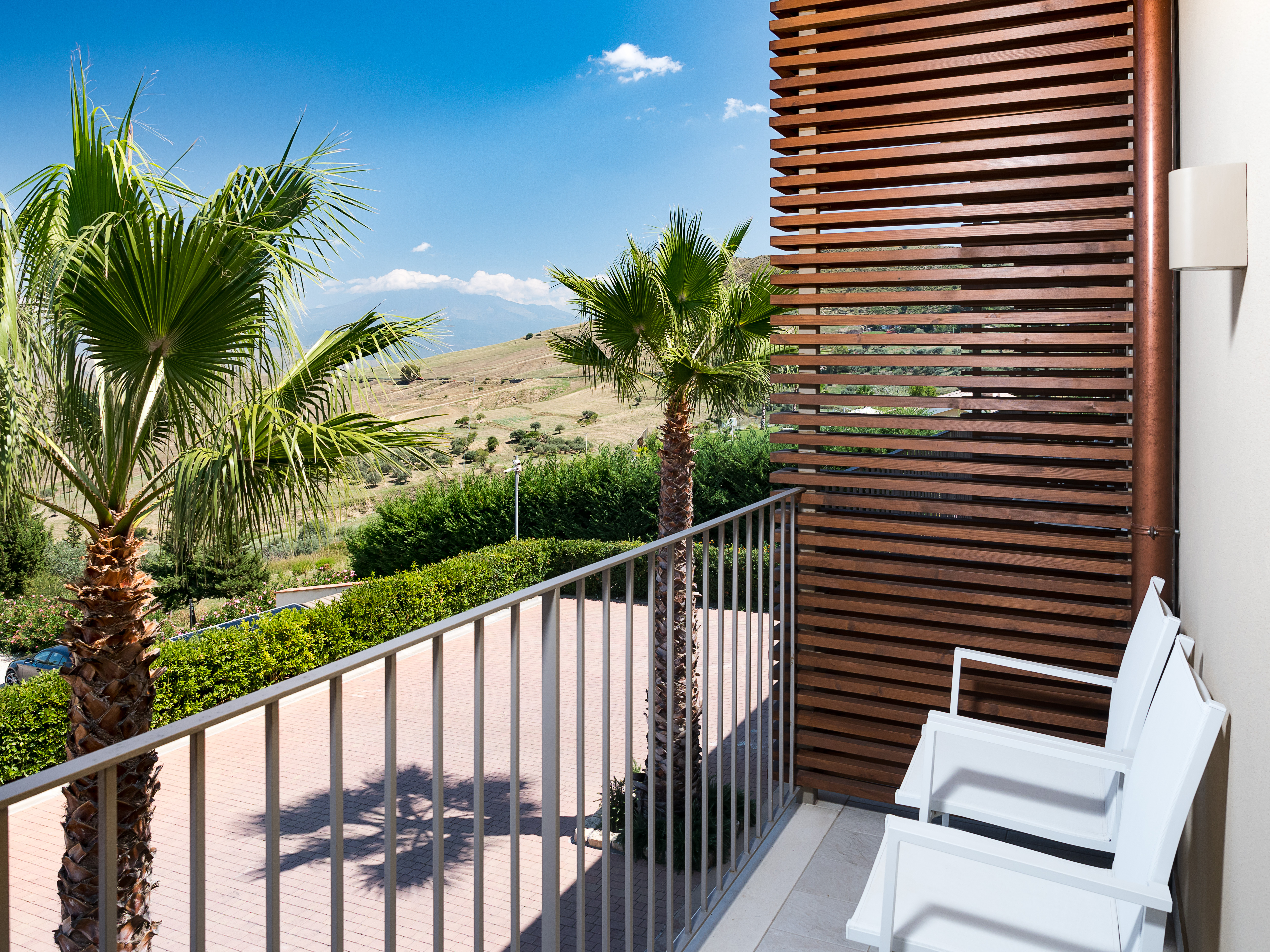 14 superior room balcony