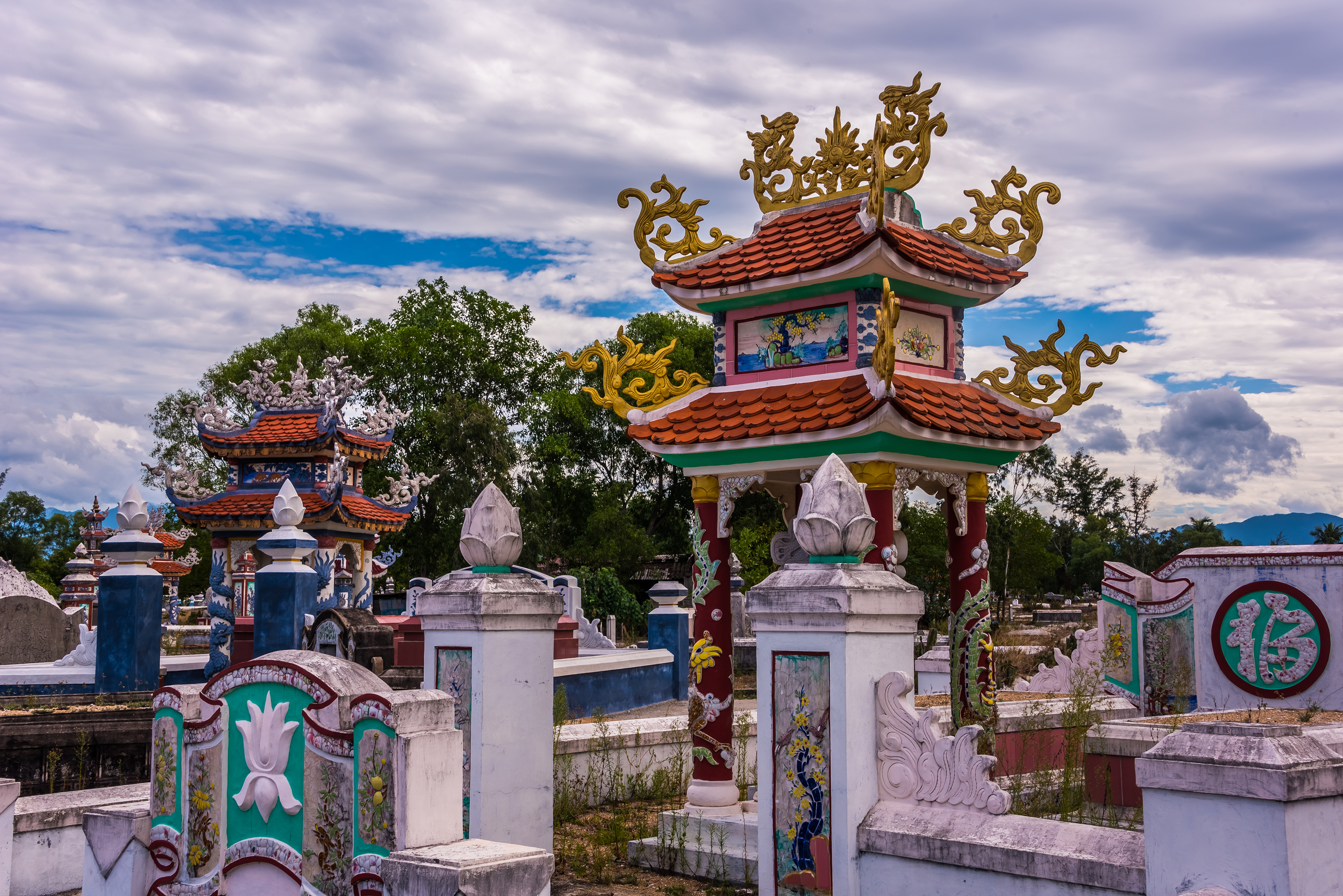 hue cementry area 1