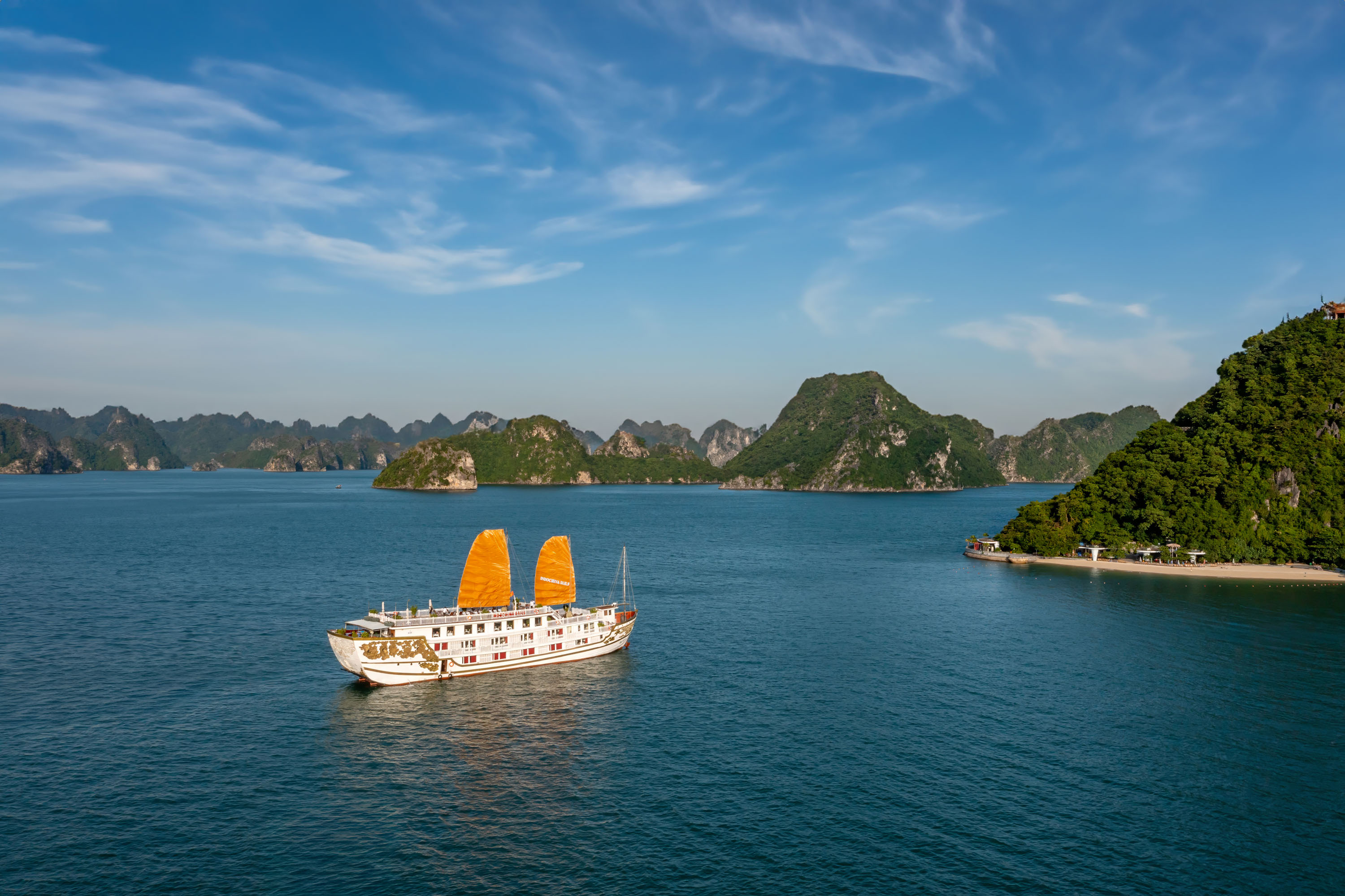 1730192292 halong bay 7