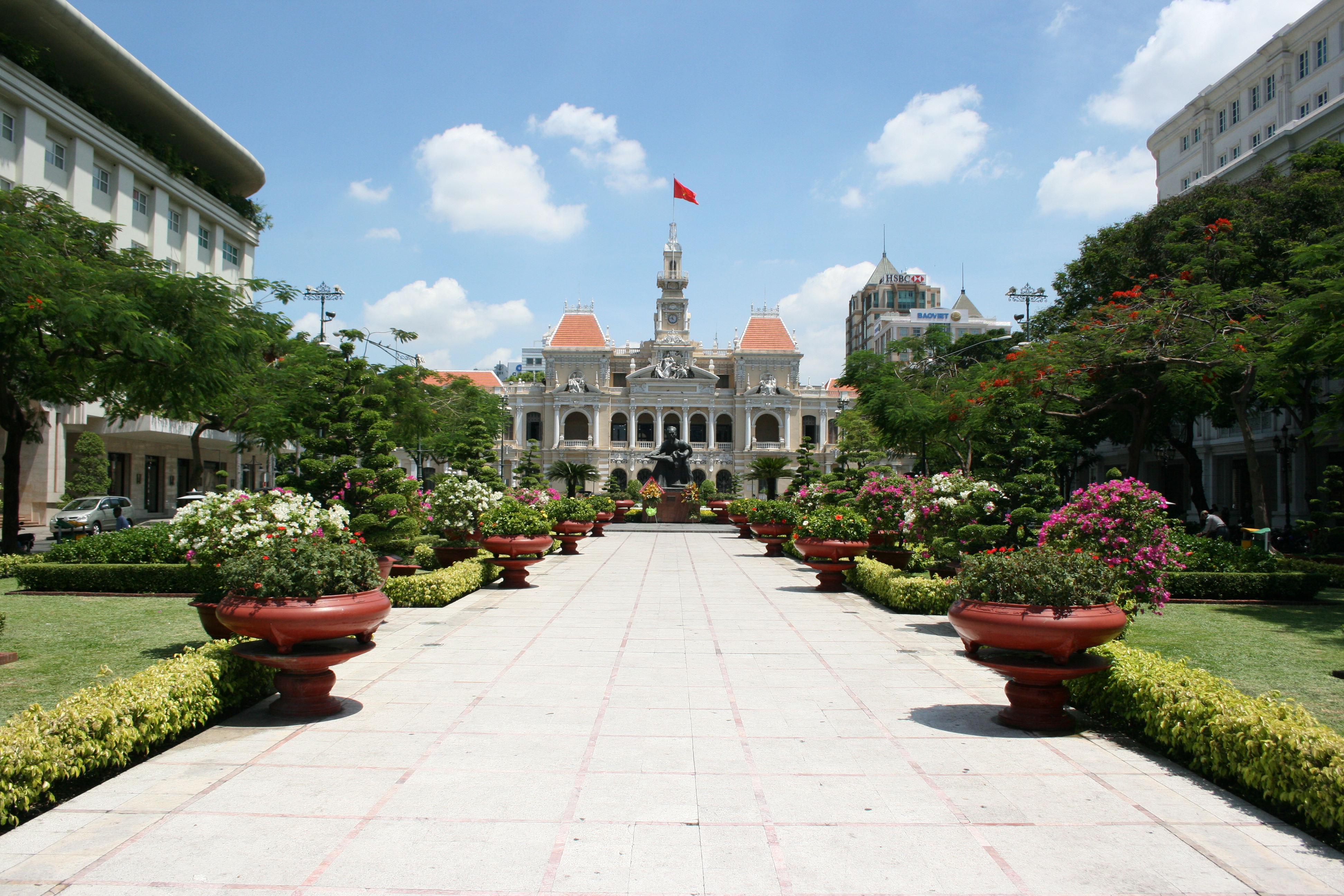 1716890167 ho chi minh city 10