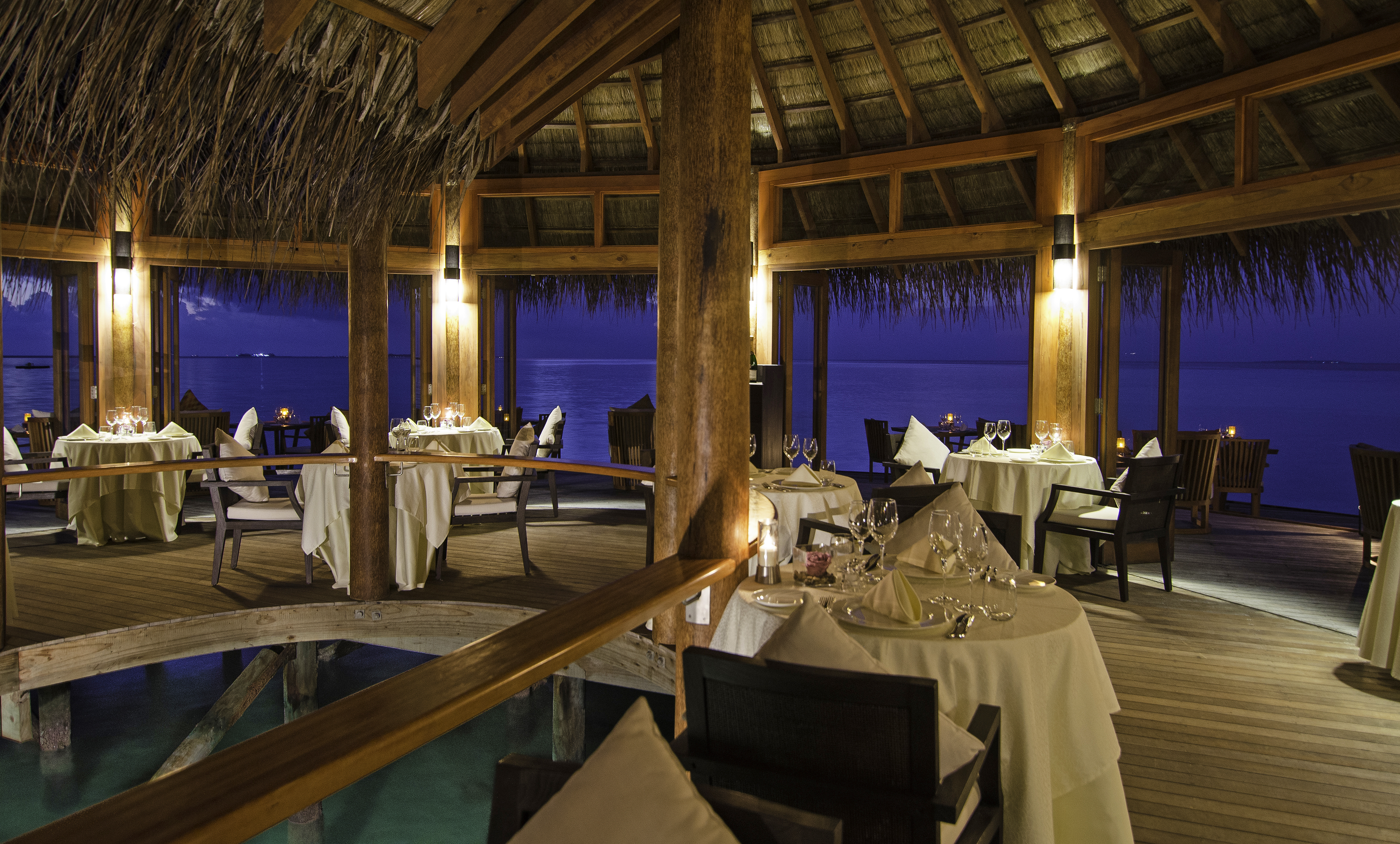 8 mirihimurakarestaurantinterior