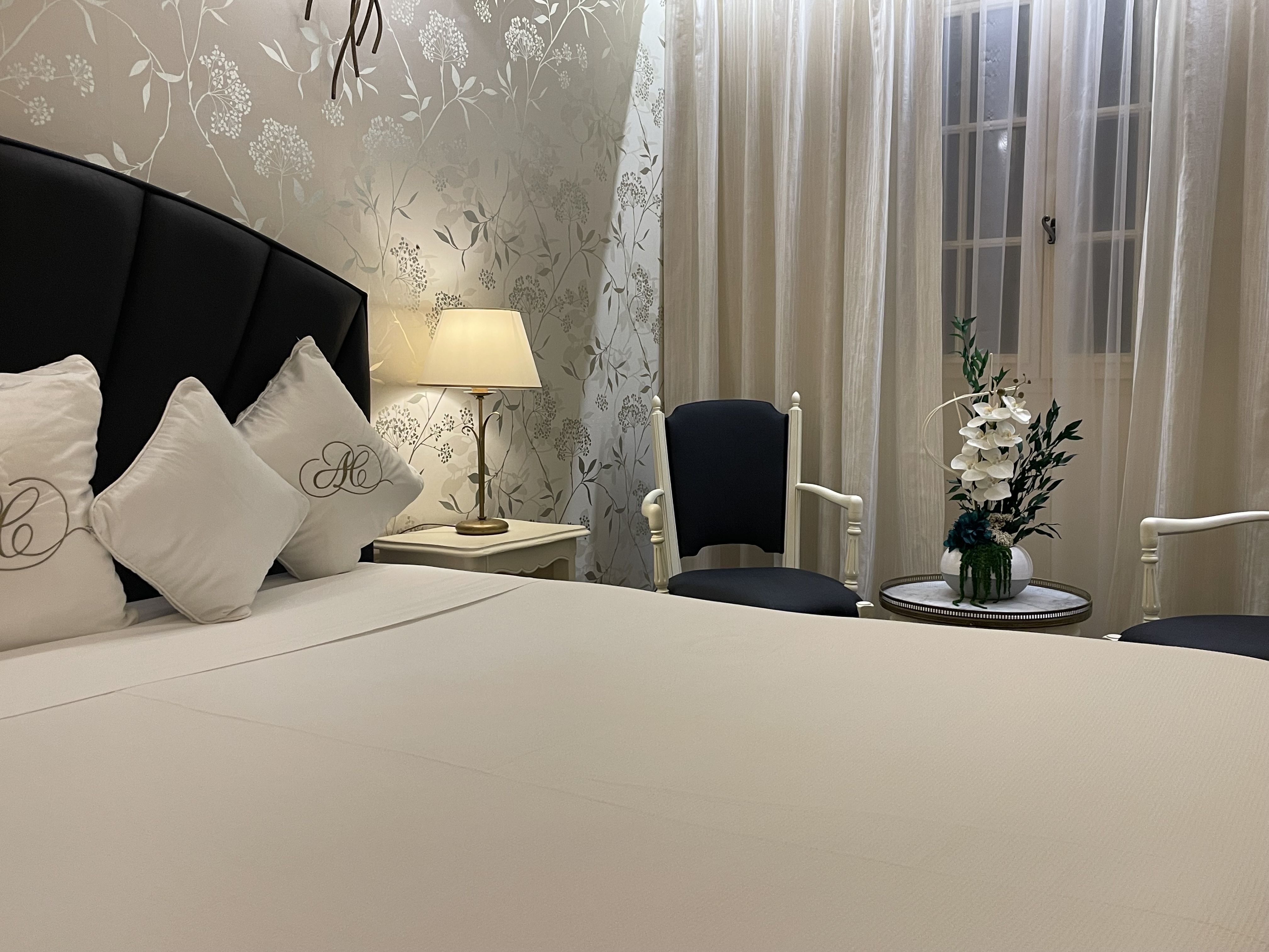 aubergedecassagnespa hotel chambre parc balcon