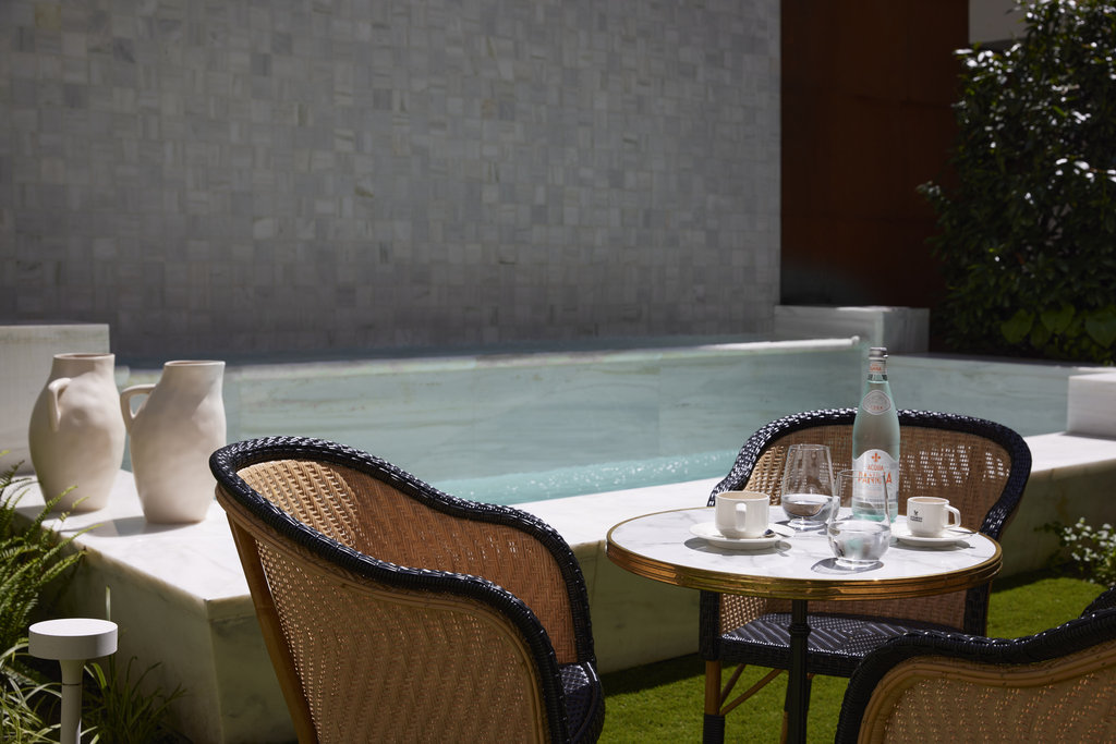 3 restaurant outside table by the pool