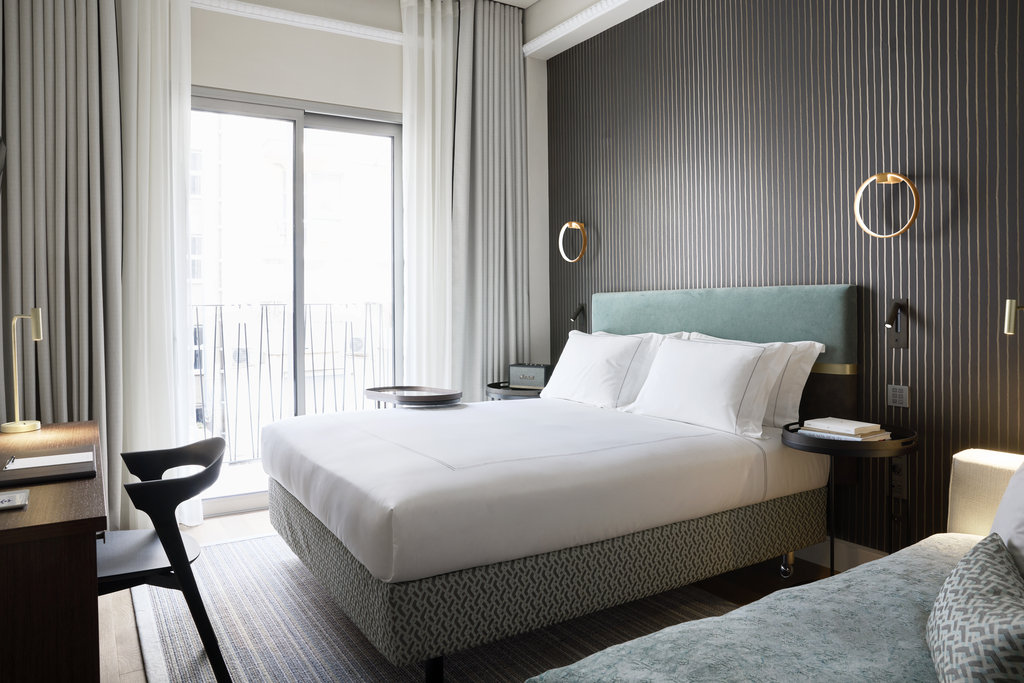 executive courtyard room
